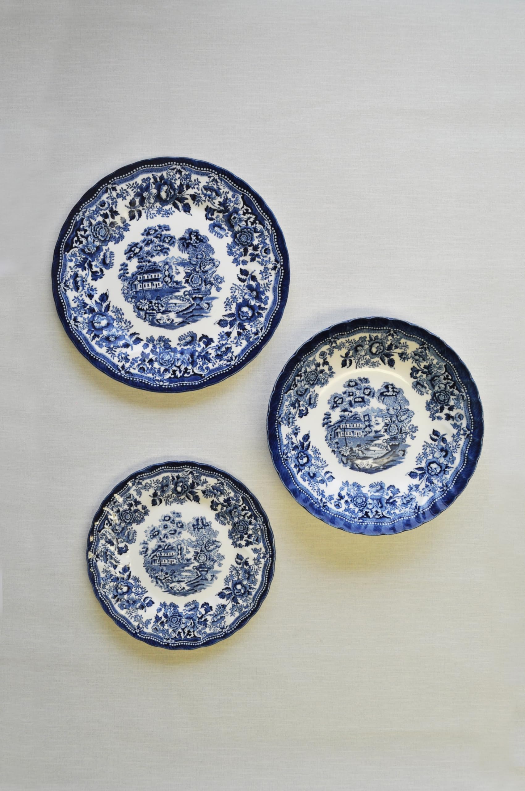 Churchill New Royal Wessex Tonquin Blue Chelsea - Vajilla de 12 piezas, fabricado en Inglaterra