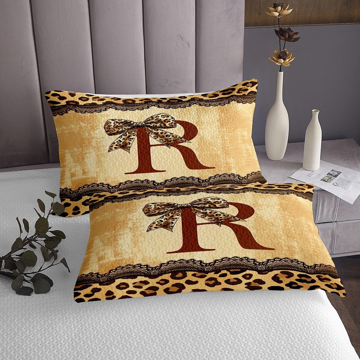 Feelyou Cheetah Bow Bedspread 3 Pieces King Size Leopard Coquette Bow Coverlet Set Soft Cozy Personalized Initial R Lightweight Quilted Coverlet for All Season with 2 Pillowcases