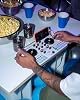 Controlador DJ Hercules DJControl Mix Ultra – Controlador DJ Móvil para Smartphones (iOS/Android) 3