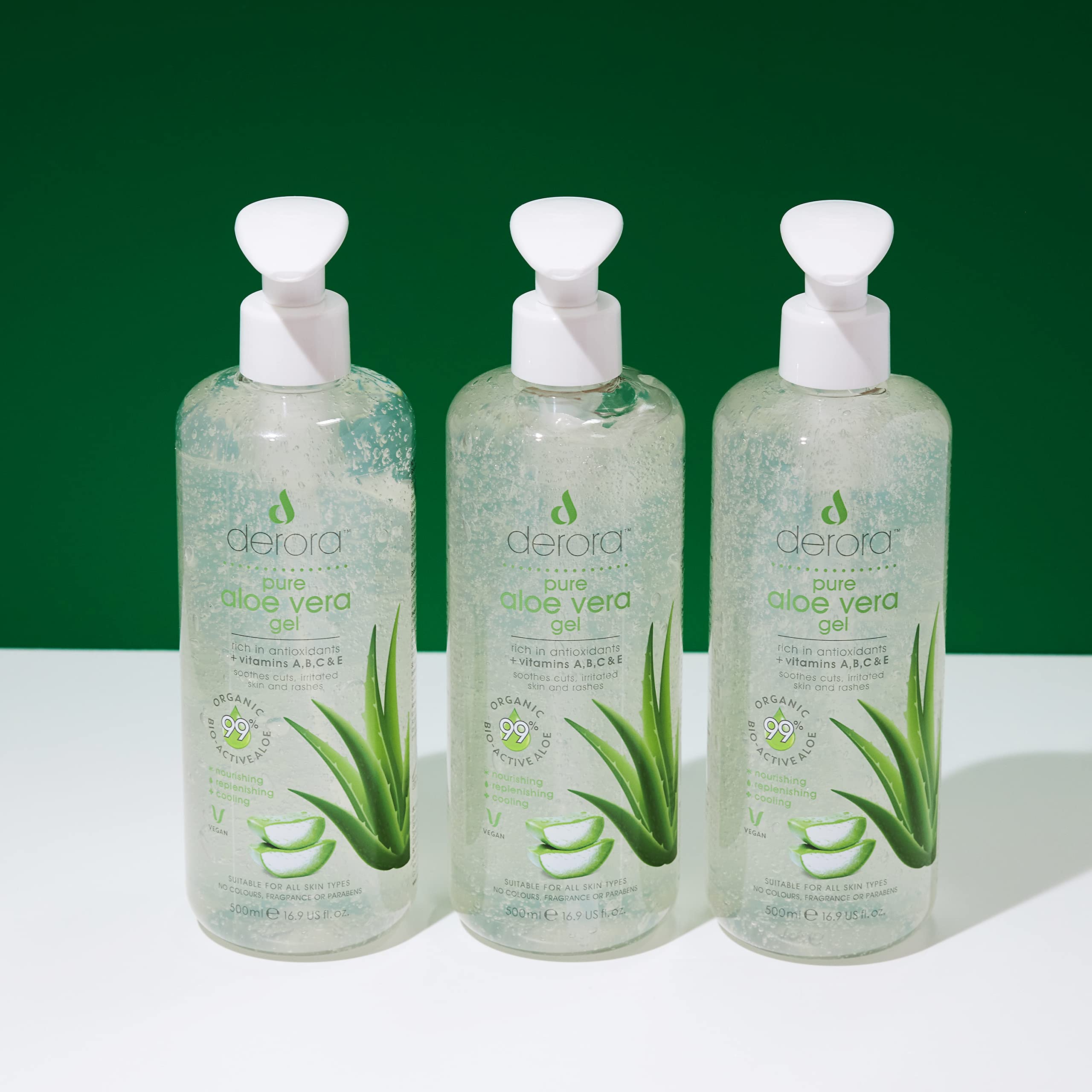 Derora Gel d'Aloe Vera | Contient des ingrédients 100% purs et naturels | pour guérir, apaiser et hydrater la peau, le visage et le corps | Sans cruauté et végétalien (500ml x3)