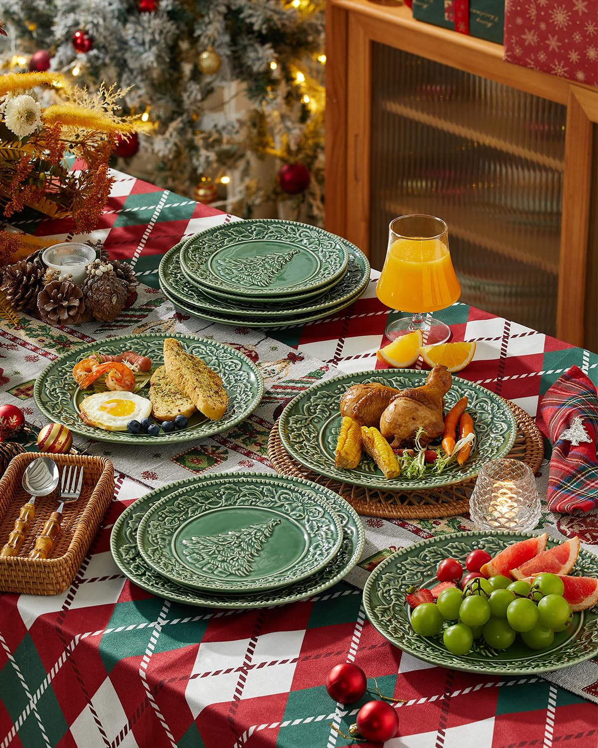 Metahom Christmas Tree Dinner Plates, 10 Inch Ceramic Serving