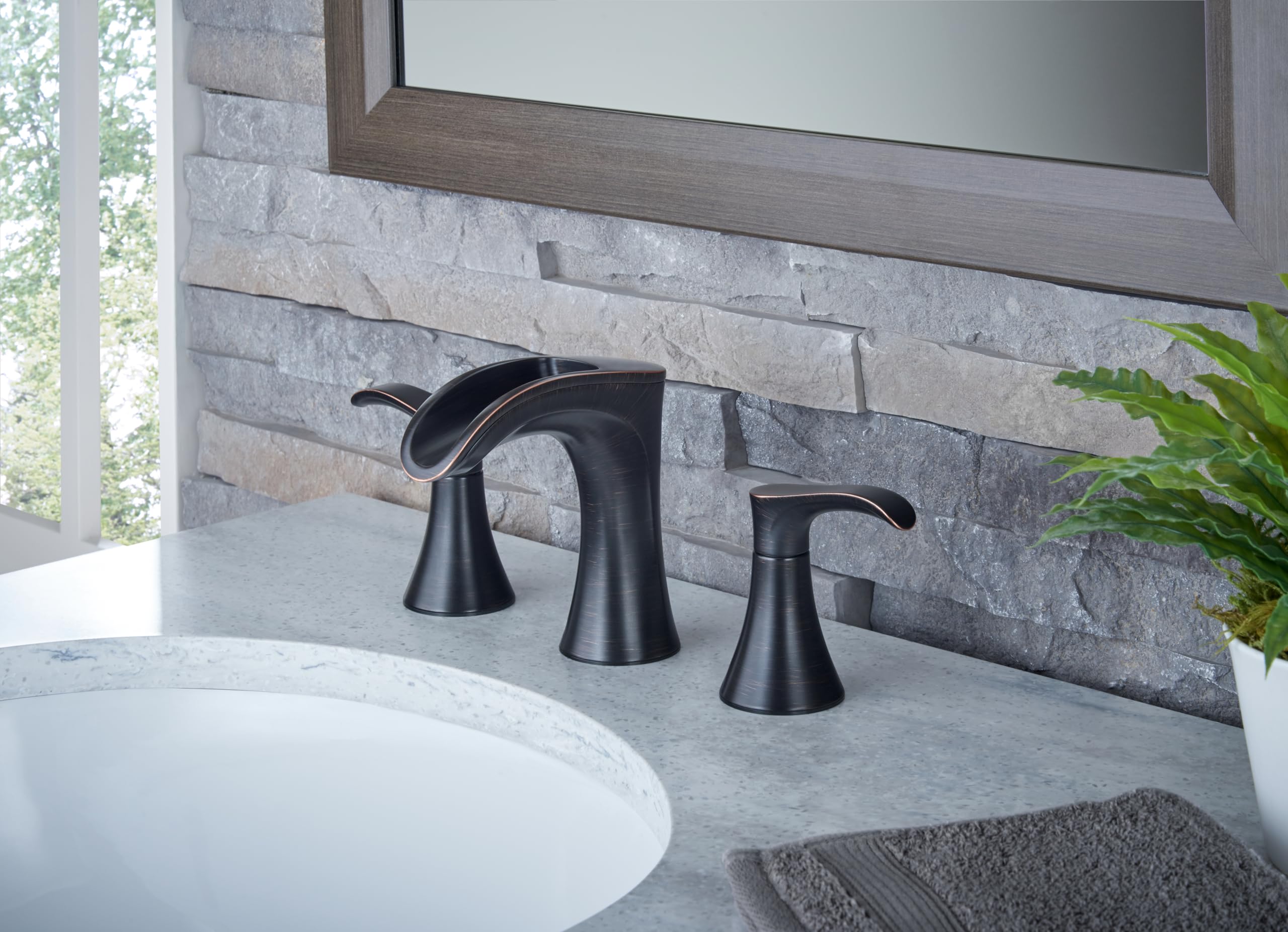 Pfister Brea LF049BRYY bateria łazienkowa do umywalki, 20 cm, z 2 uchwytami, 3-otworowa, toskańskie wykończenie z brązu