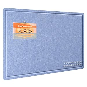 Tablón de anuncios grande de 90 x 118 cm, tablero de fieltro decorativo para pared, tablero plegable para fotos con cinta autoadhesiva, incluye 20 chinchetas, color azul lavanda Global Recycled Standard