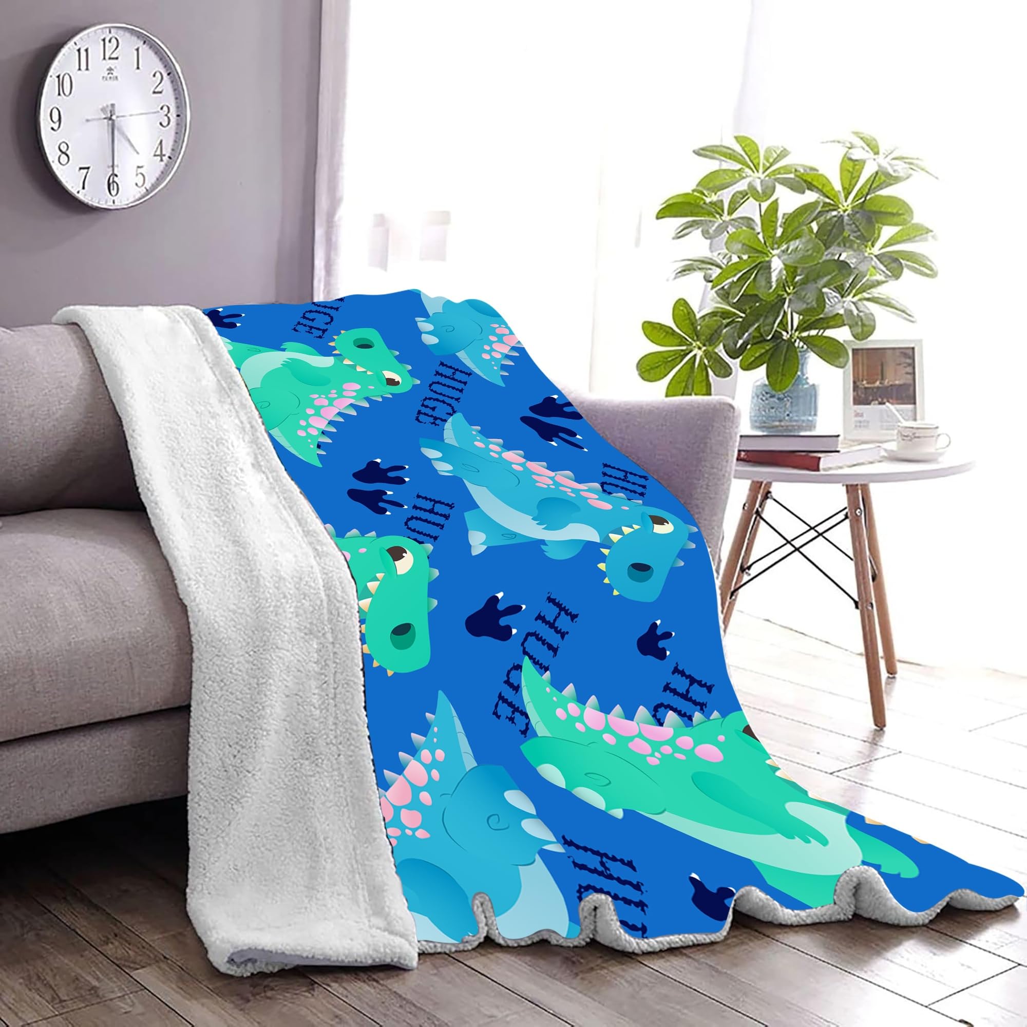 LHOMKCV Dinosaur Fleece Blanket for Boys, 152x200cm, Cartoon Green Dinosaur Soft Gaming Throws Warm Cozy Fluffy Flannel Throw Blanket for Couch Bed Chair School Lounge Apartment