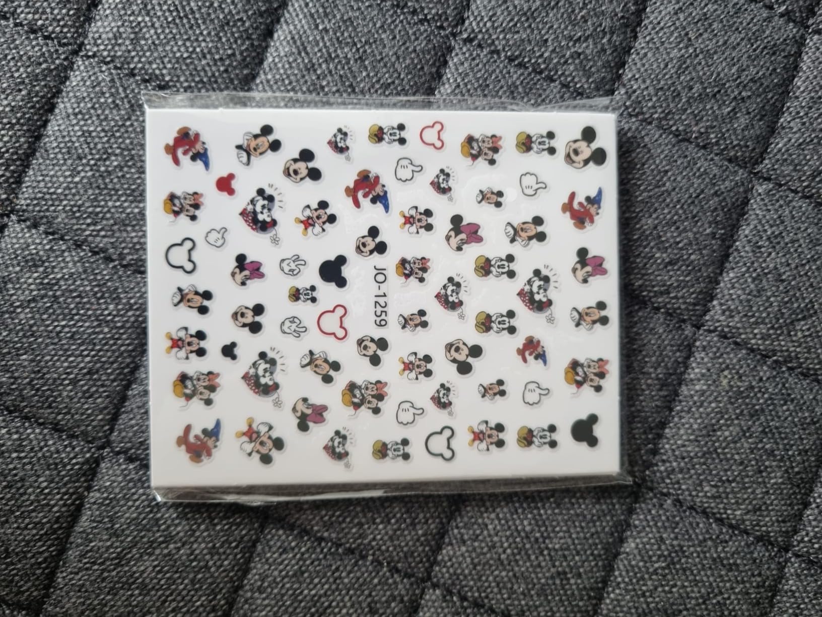 GlamRays 12 Blätter Schleifen-Nagel-Sticker – Selbstklebende 3D-Decals In Schwarz, Weiß, Pink, Gold & Mehr (für Nagelkunst & Deko)