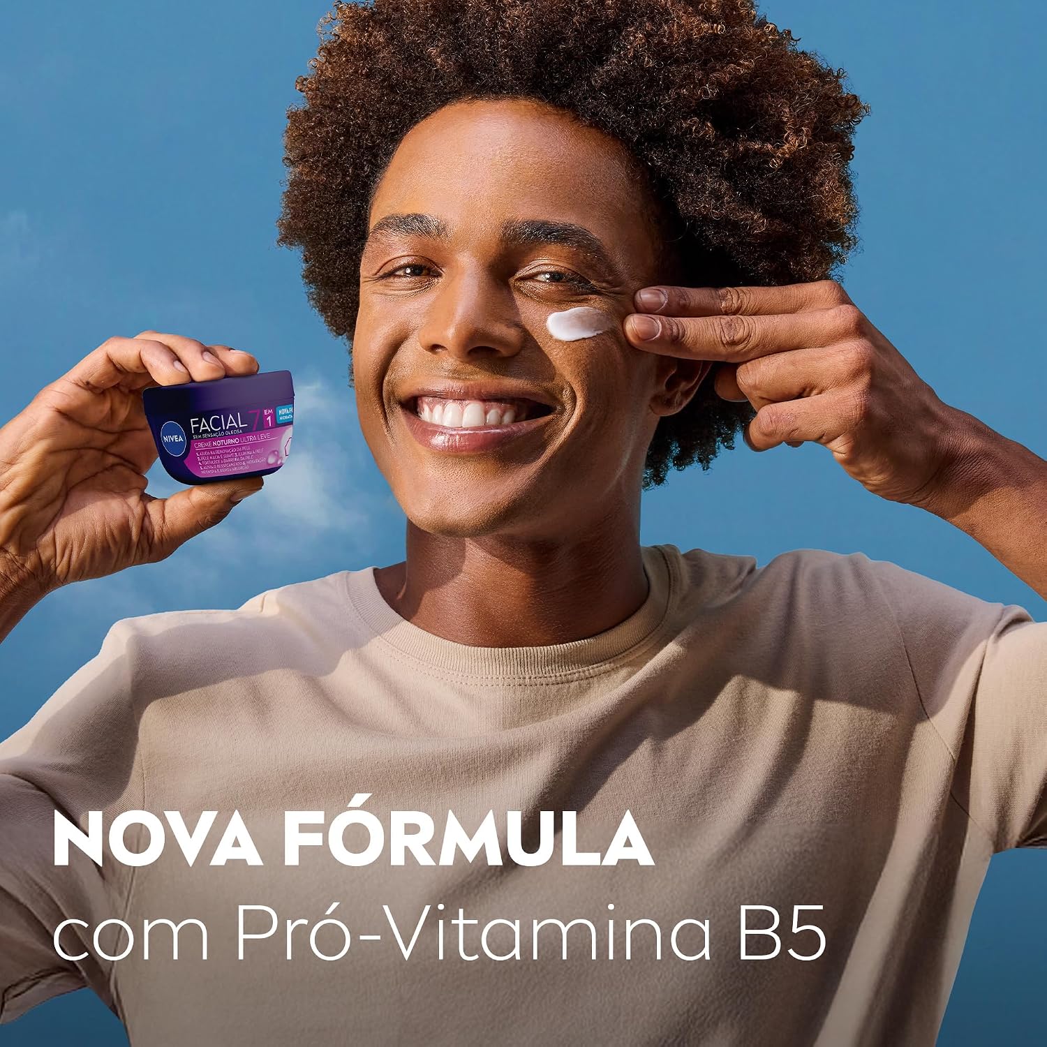 NIVEA Creme Facial Noturno - O potinho noturno dos queridinhos da hidratação facial, auxilia a renovação celular e hidrata profundamente a pele enquanto você dorme - 100g NIVEA Creme Facial Noturno - O potinho noturno dos queridinhos da hidratação facial, auxilia a renovação celular e hidrata profundamente a pele enquanto você dorme - 100g