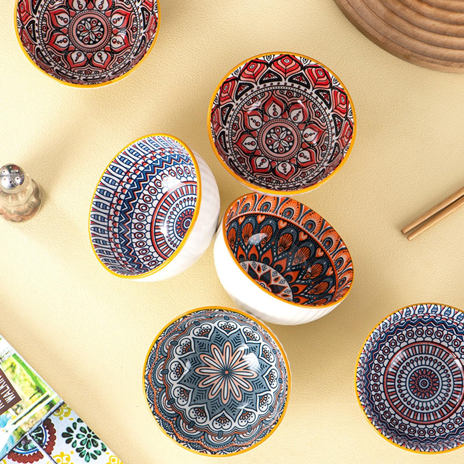 Ensemble d'assiettes en céramique de Style bohème (Coffret Cadeau de 5 pièces) : Assiettes Rondes colorées pour Desserts et salades, compatibles Micro-Ondes et Lave-Vaisselle.