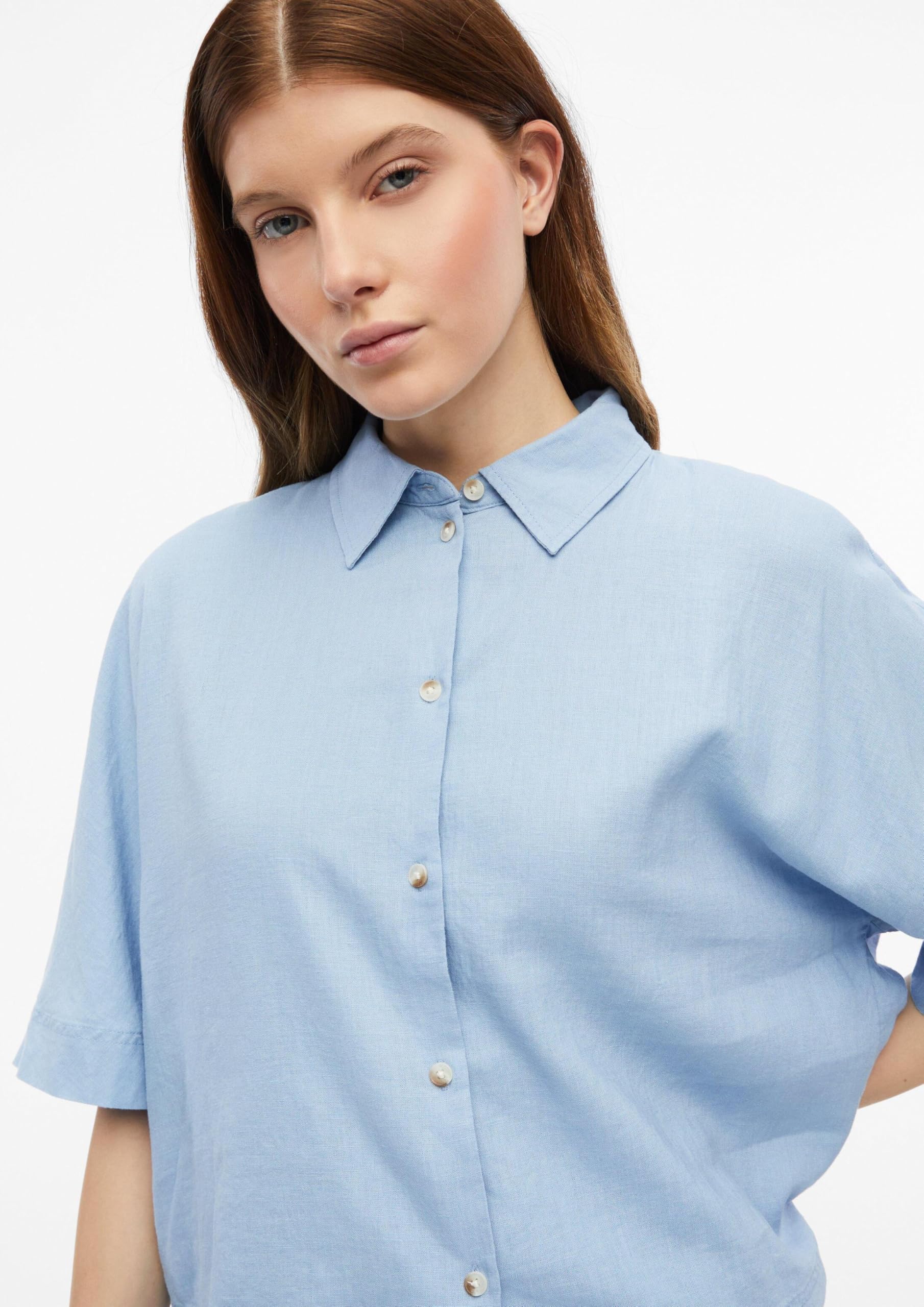 s.Oliver Damen 2179138 Bluse kurz aus Leinenmix (1er Pack)