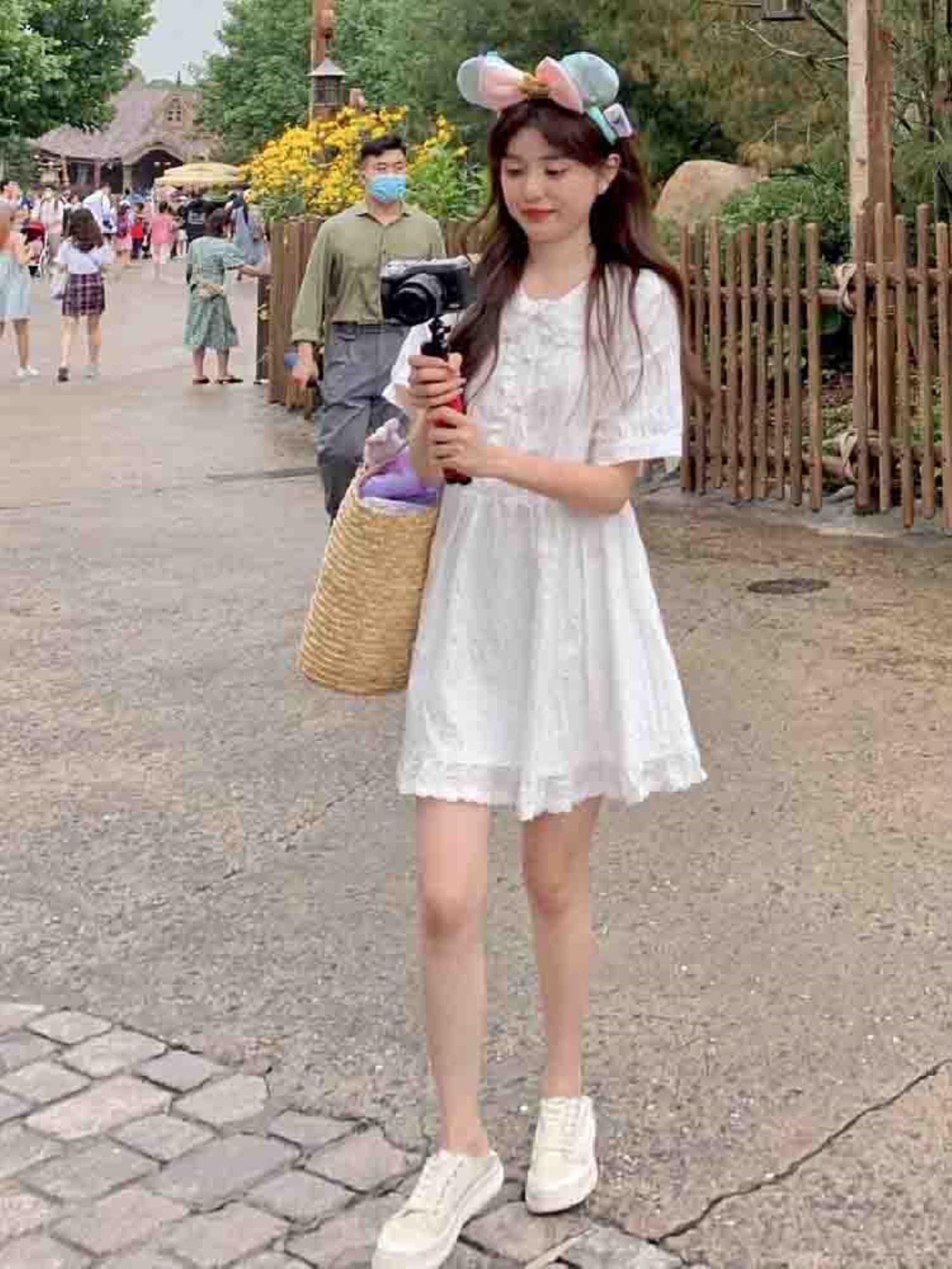 Korean Summer White Fairy Dress Women Elegant Button Chiffon Dresses Kawaii  Girl Vintage Doll Collar Cute Mini Princess Dresses-White, S : Amazon.de:  Fashion