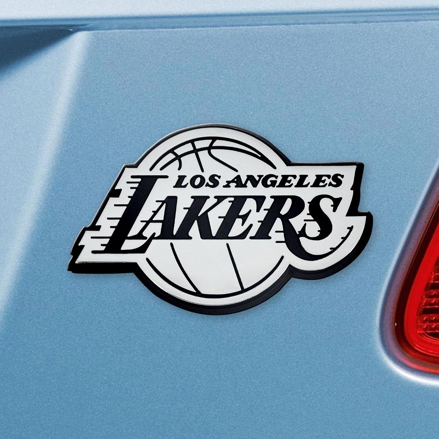 Fanmats NBA - Los Angeles Lakers Emblem, 2.5" x 4"