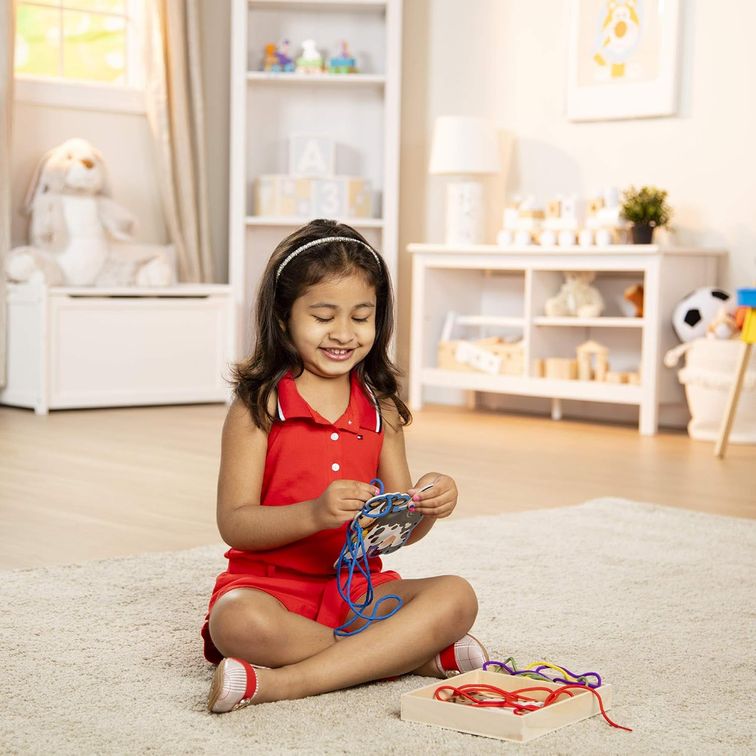 Melissa & Doug Lace & Trace Farm & Primary Lacing Beads