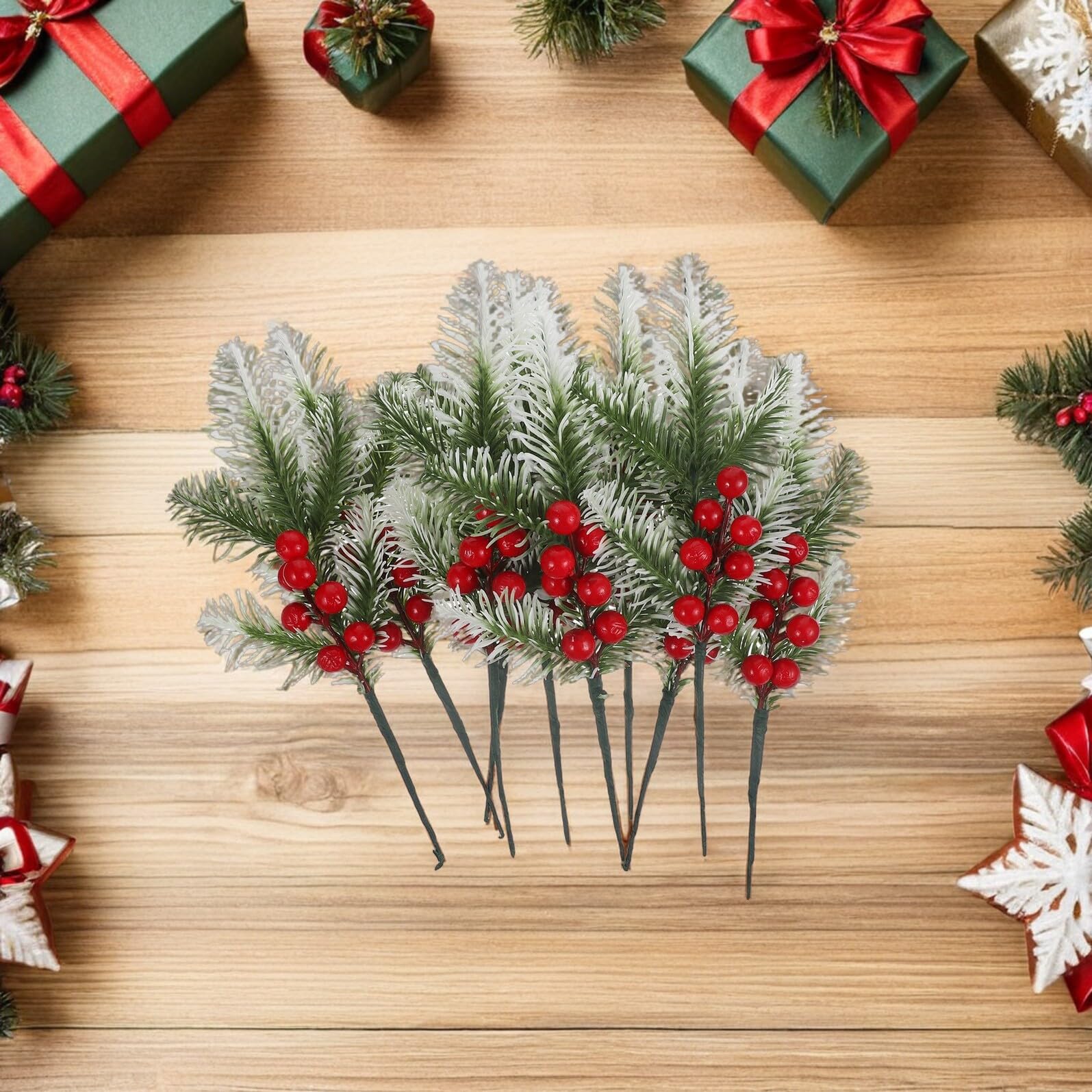 Toyvian 20piezas Ramas De Pino Navideñas Artificiales Bayas Falsas Decoración De Navideña para Arreglos y Centros De Mesa De Invierno