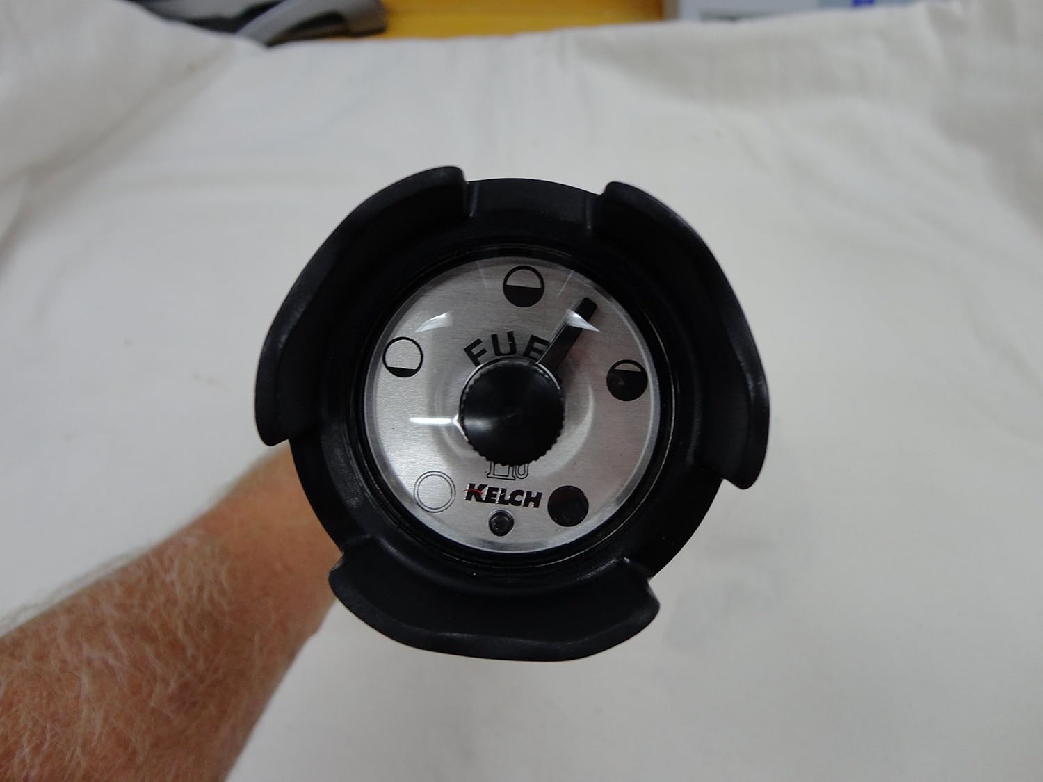 Kelch 7J203622 12" Threaded Marine Gas Cap with Adjustable Screw Vent