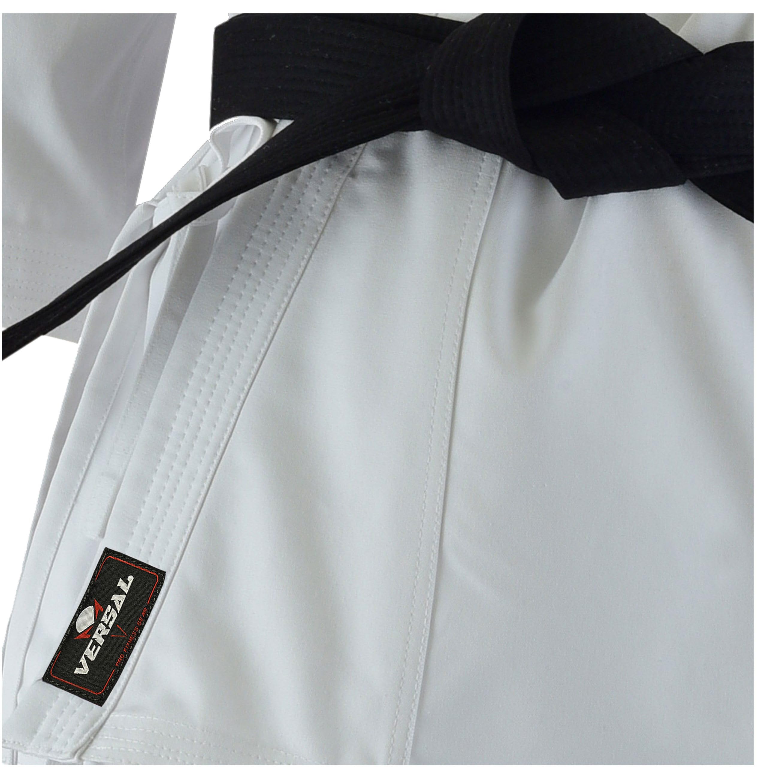 VERSAL Karate Gi - Uniforme de karate para niños y adultos, traje de karate blanco para estudiantes, 8 onzas, ligero, polialgodón, artes marciales, entrenamiento, taekwondo, uniforme con cinturón
