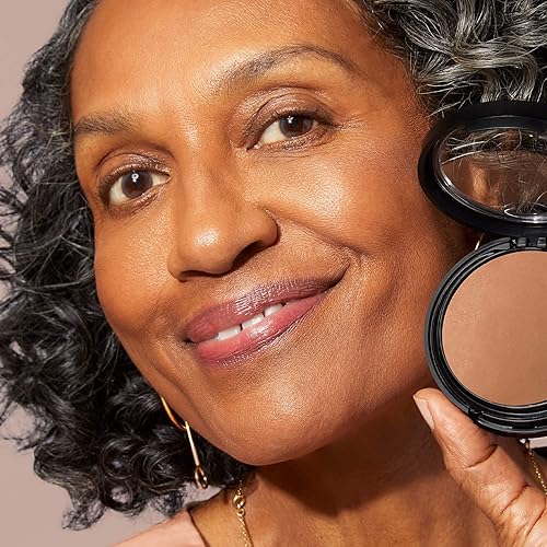 Miniatura 4 de LAURA GELLER NEW YORK Base de maquillaje horneada en polvo de doble toma, profunda, cobertura media a completa, acabado mate