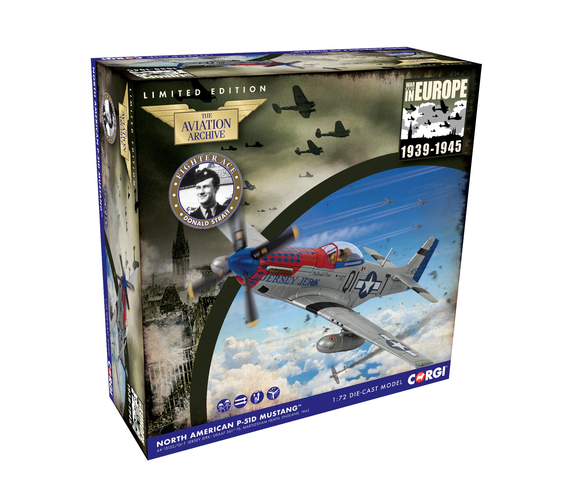 Amazon.com: Corgi AA27708 North American P-51D Mustang, 44-15152