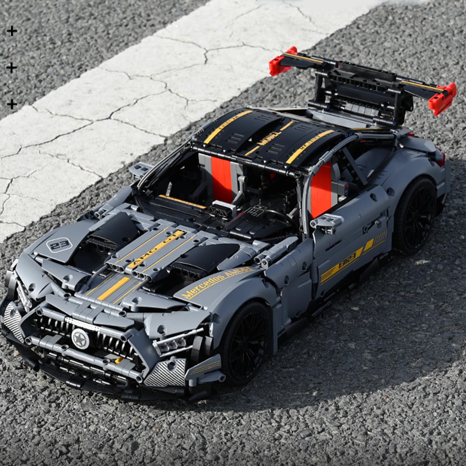 おもちゃ Amazon.co.jp: 1:8GTスポーツカーおもちゃ ブロックセット（2872