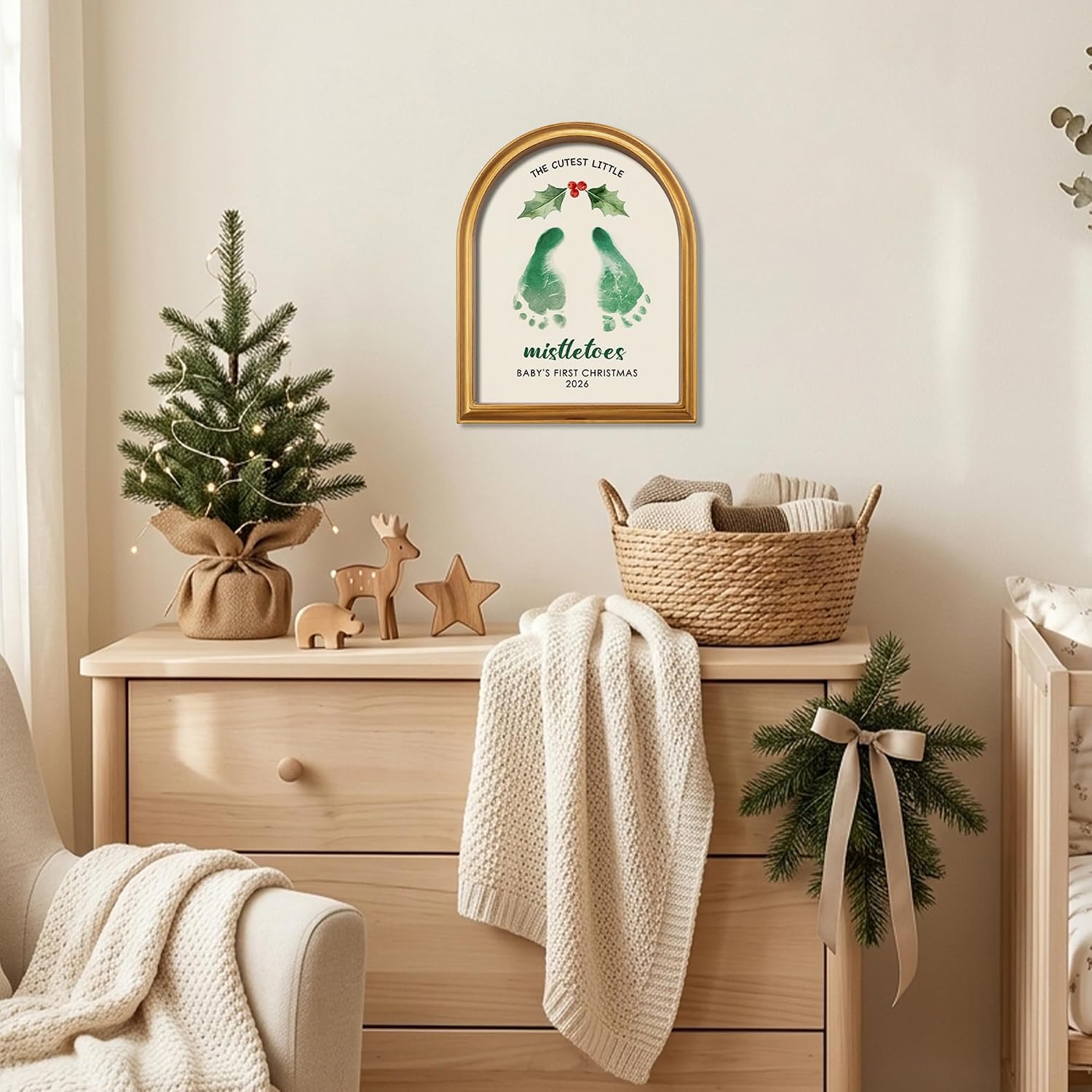 TwoDays Baby First Christmas Footprint Keepsake, Gold Arched Frame Kit
