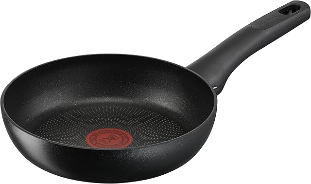 Tefal G28802 twardy tytan na patelni, 20 cm, aluminium, bezpieczna powłoka nieprzywierająca, wskaźnik temperatury sygnału termicznego, odpowiedni do wszystkich rodzajów kuchenek indukcyjnych, czarny