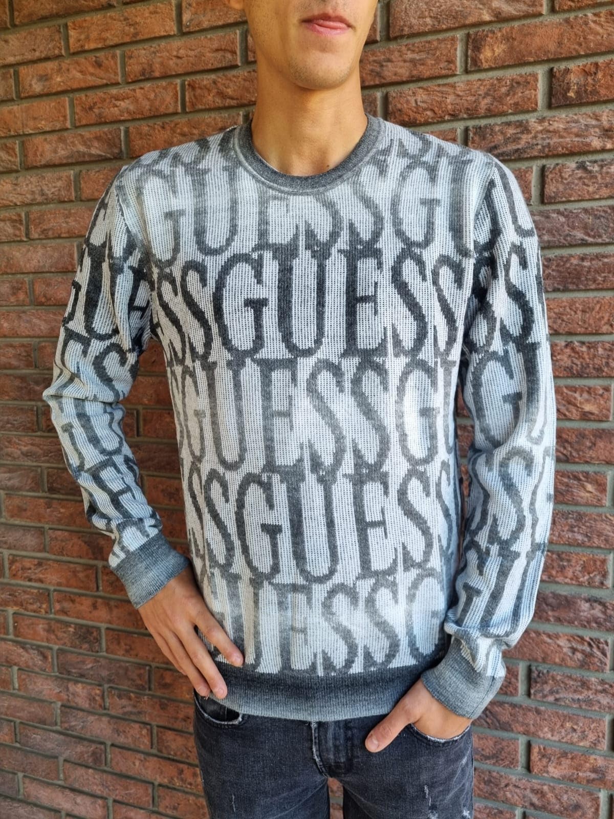 GUESS Maglione Invernale Ragazzo 18 Anni - 180 cm Color Grigio con Scritte sfumate