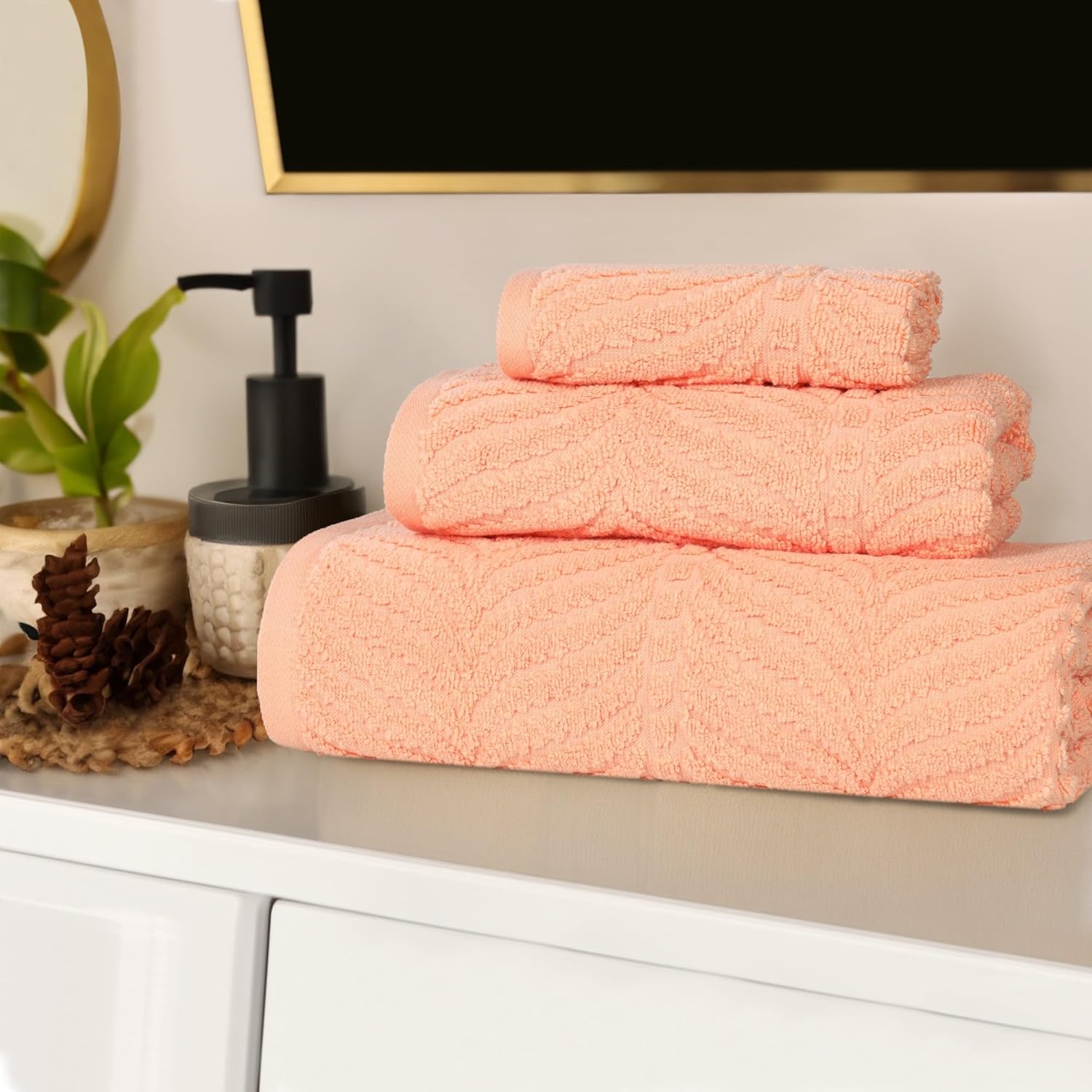 Superior Cotton Chevron 3-Piece Towel Set, Zero Twist, Quick Dry, Home Essentials, Shower, Spa, Luxury Plush Soft Absorbent Towels, Includes 1 Bath, 1 Hand, 1 Washcloth/Face Towel, Jacquard, Peach
