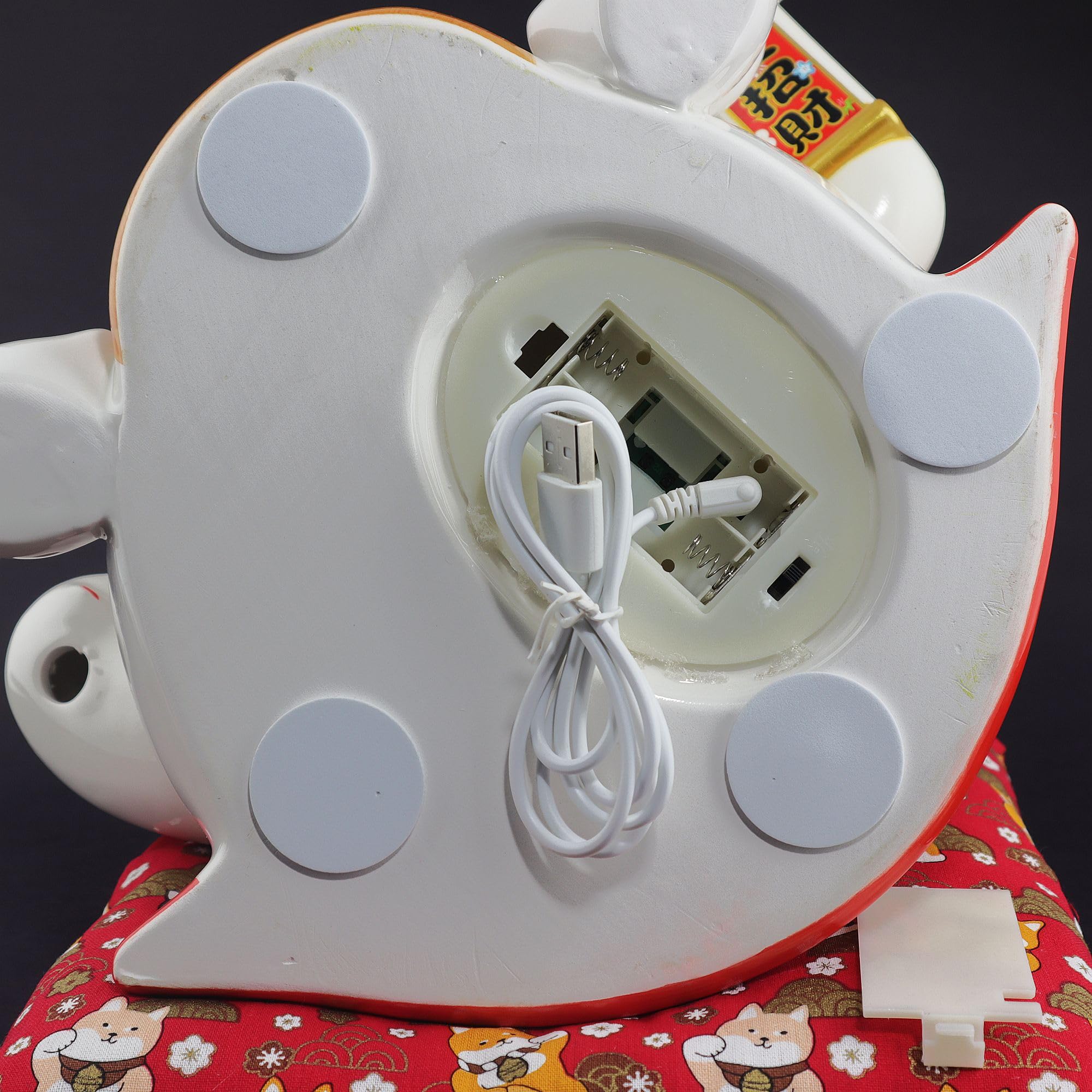 Freak Scene Agitando Gato Chino Maneki-Neko Corona Porcelana 26cm Gato Saludando Blanco Lucky Cat