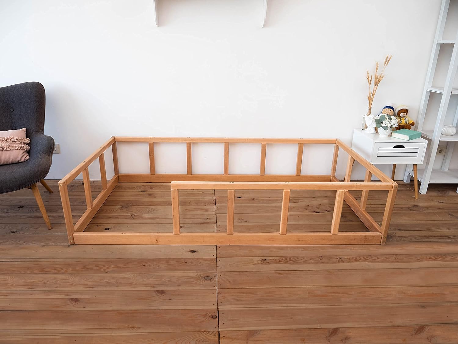 BUSYWOOD Montessori Floor Bed with Rails – Scandinavian Wood Frame - Toddler Platform Bed Frame, 7 Color Options, Available in 5 Sizes for Kids (Model 10)