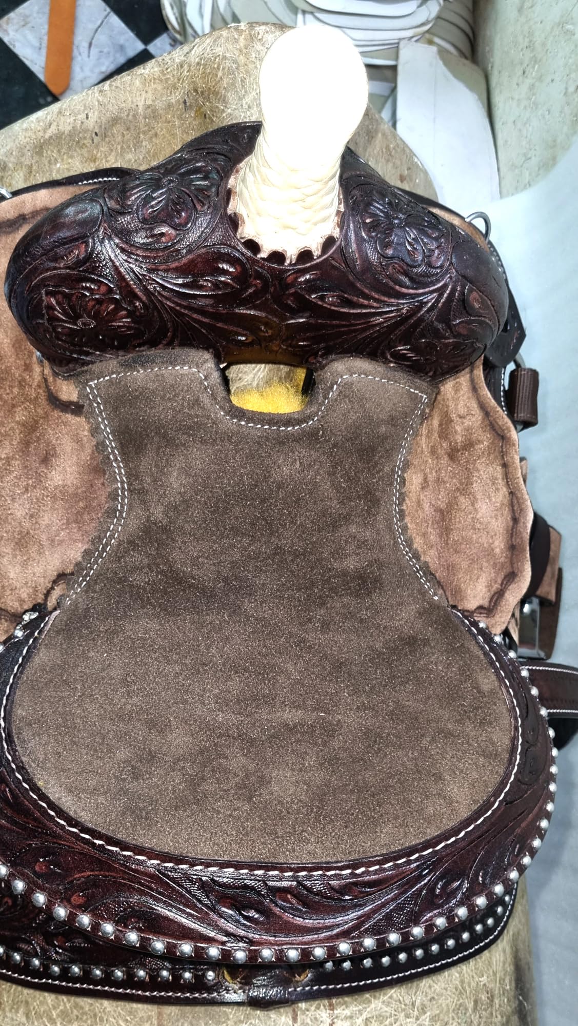 Western ME-WLS-287 - Sillín de piel rugosa para niños y adultos, diseño de puntada de hebilla de 10 a 18 pulgadas