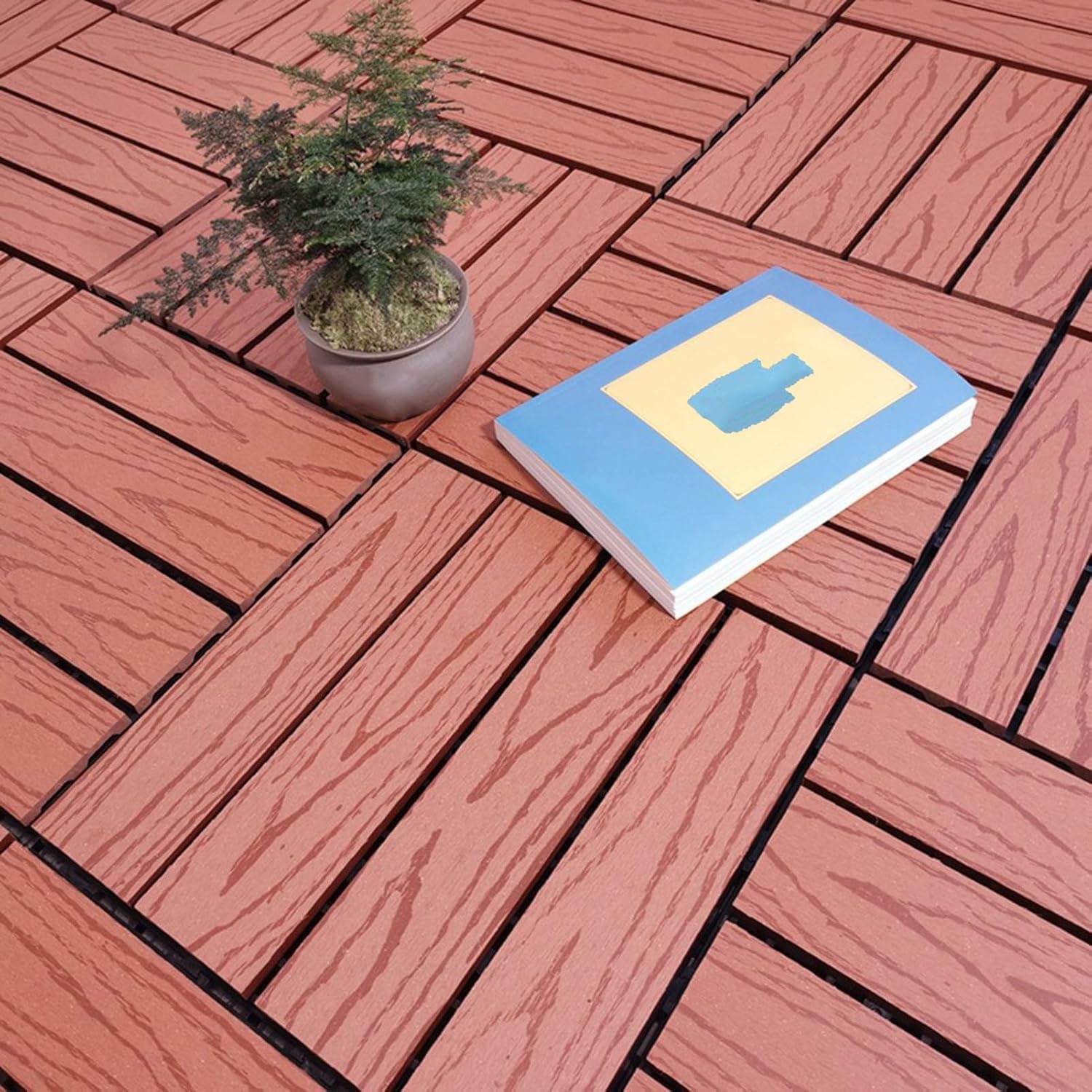Piastrelle per esterni – legno ad incastro, durevoli e resistenti alle intemperie, motivo goffrato per balcone e patio