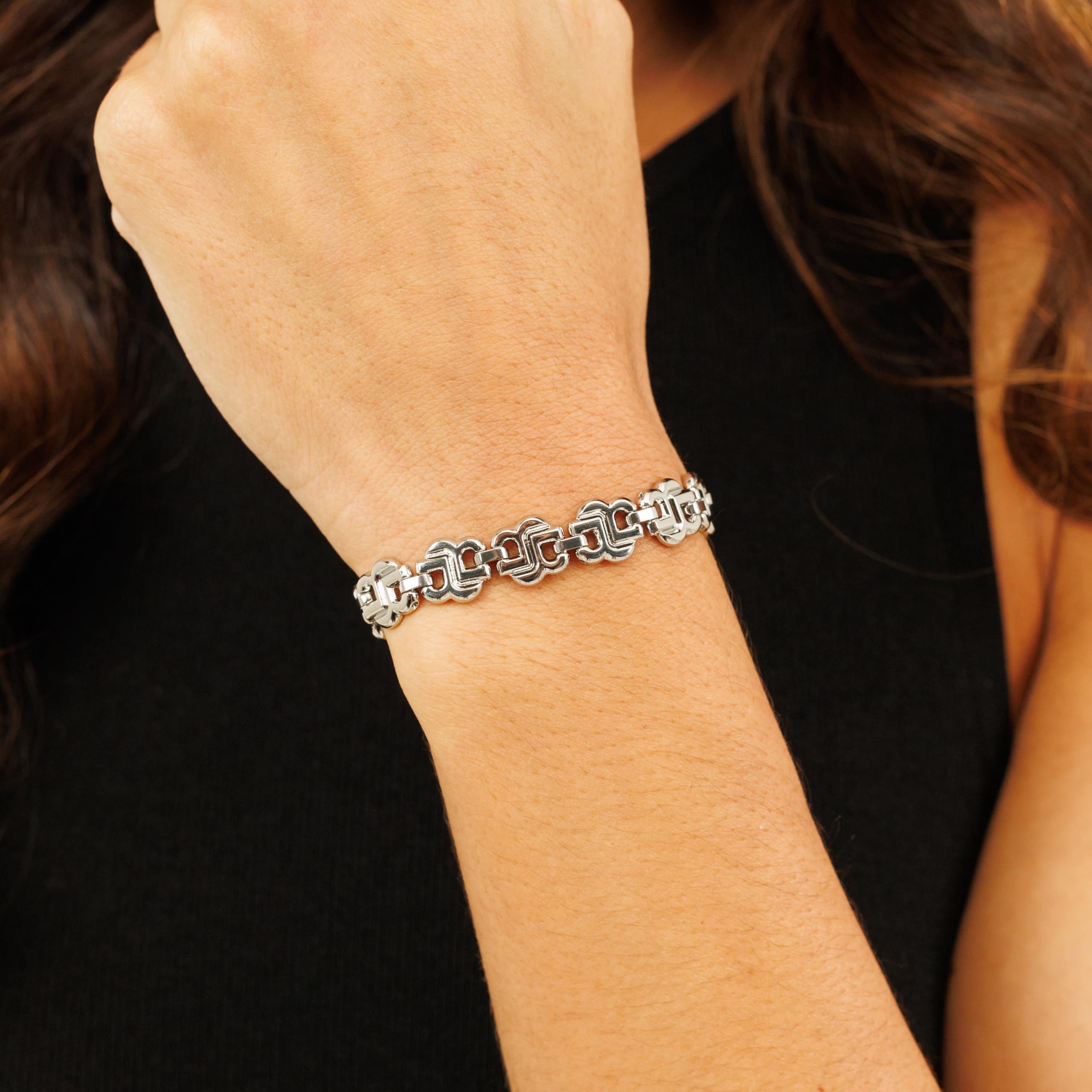 BOSS Brazalete para mujer Jewelry DOUBLE B STRAND Collection en acero inoxidable con dijes Double B
