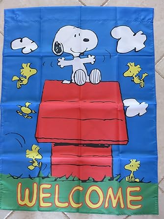 Amazon Com Peanuts Snoopy Woodstock Welcome House Yard Flag Large
