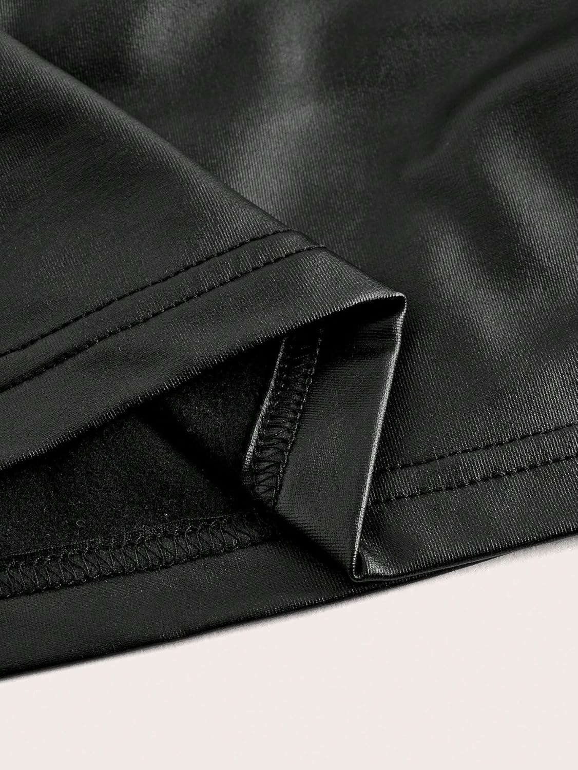 SOLY HUX Women's Ruched Tube Tops Strapless Sleeveless Bandeau Y2k Going Out Crop Top Plain Black Medium - Image 4