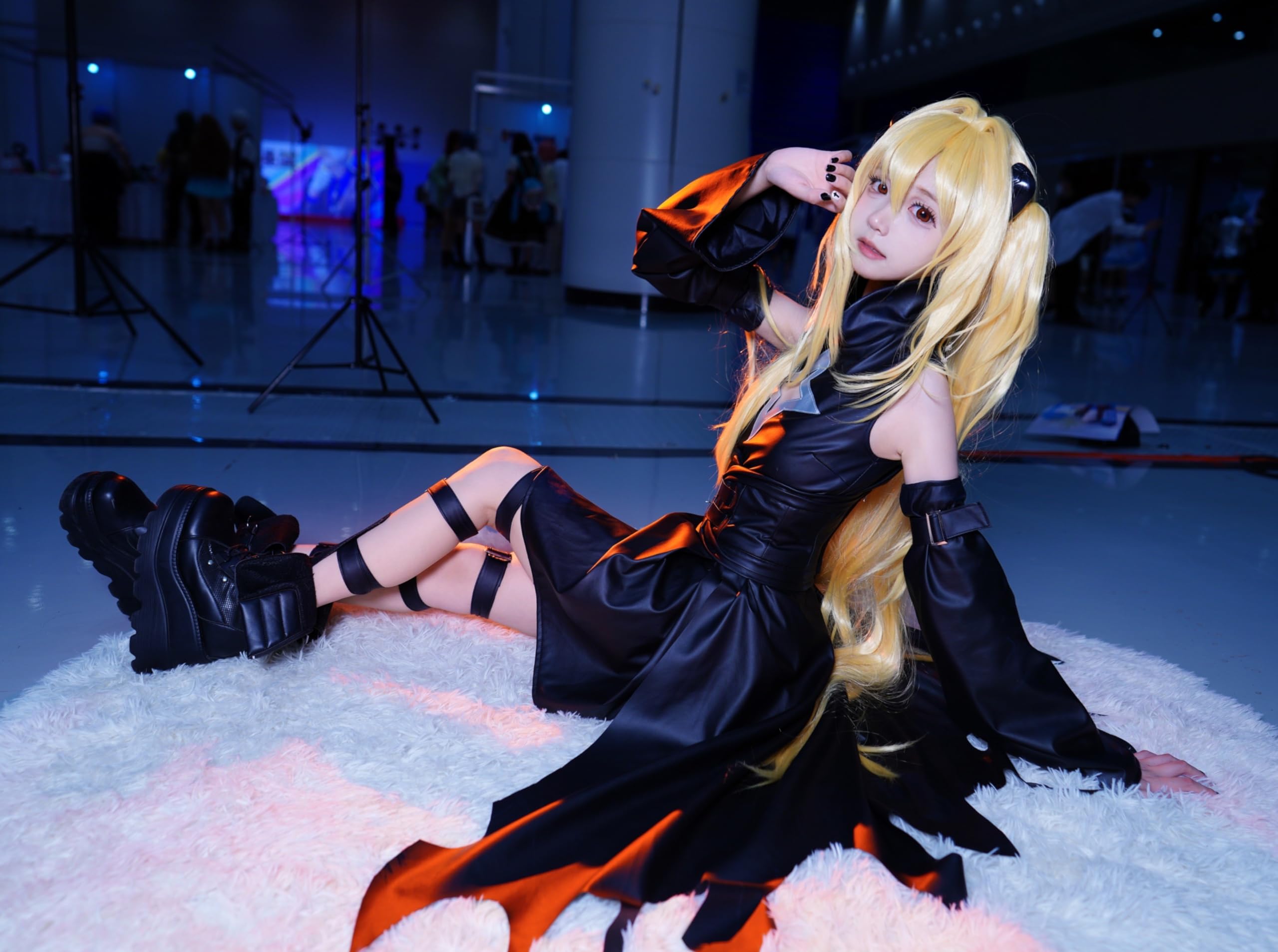 Amazon.co.jp: To LOVEる -とらぶる- 金色の闇 イヴ コスプレ衣装