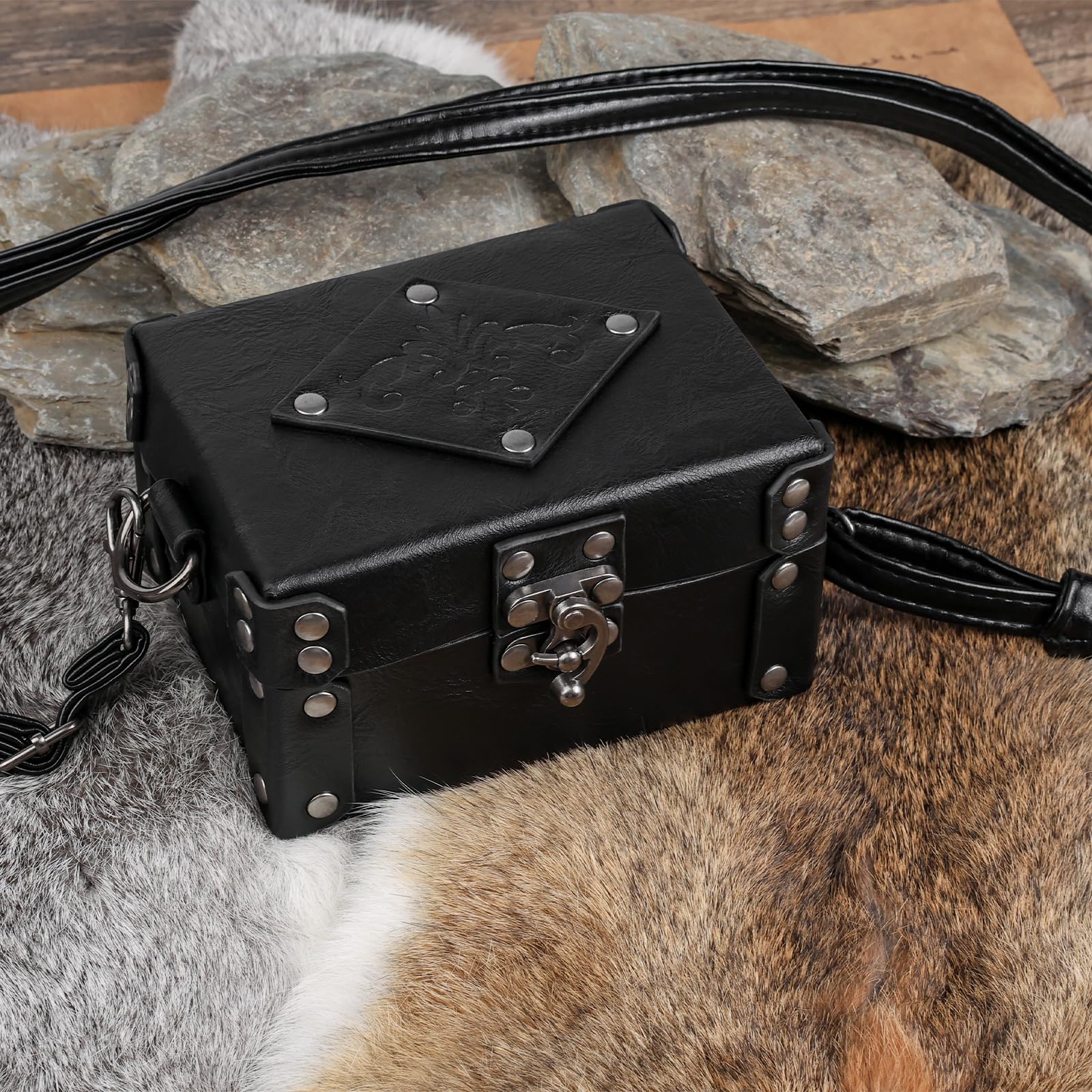 HiiFeuer Boîte d'alchimie médiévale en faux cuir avec 12 fioles de potion en liège, sacoche portable pour bijoux, porte dés Dnd (Noir A)