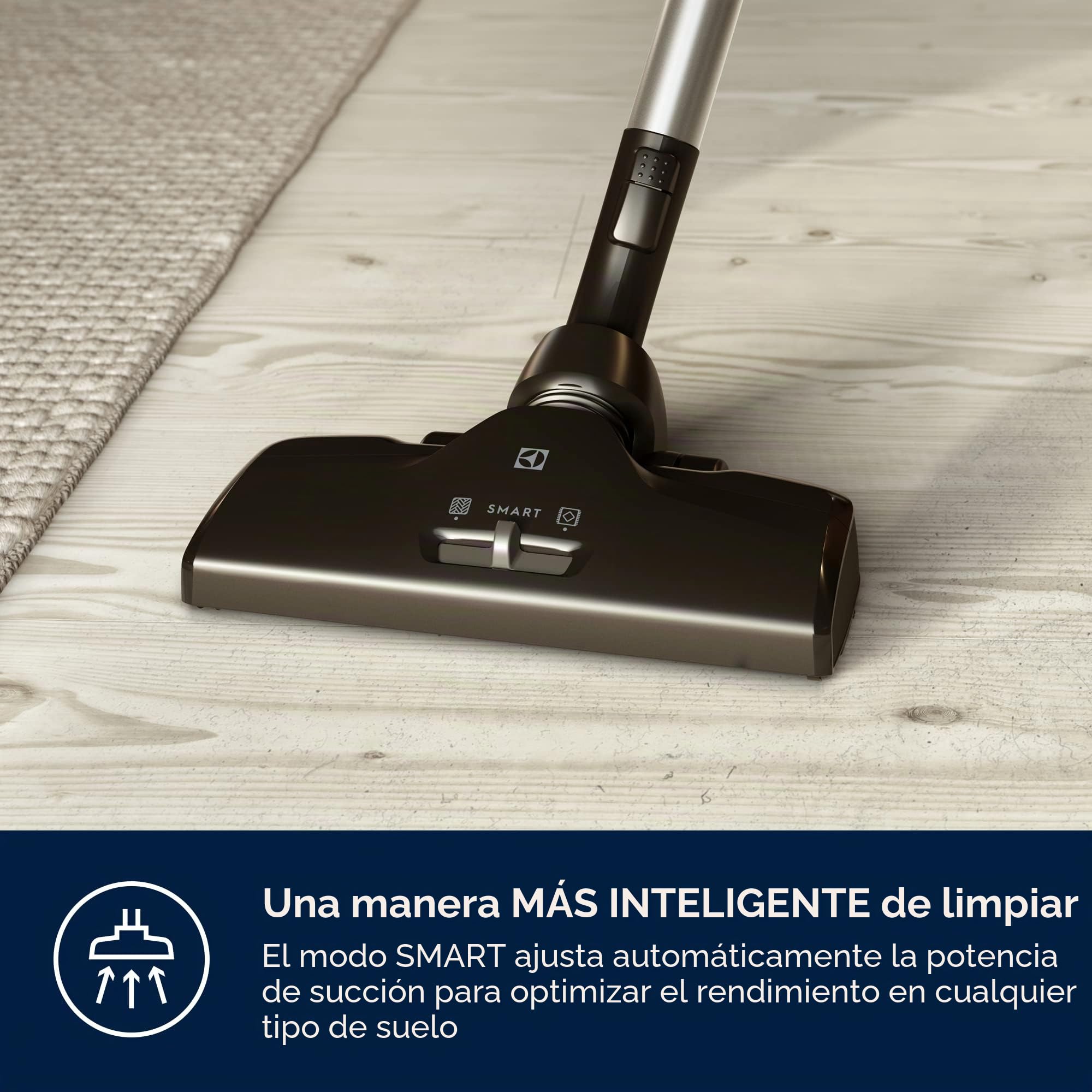 Electrolux PD82-4ST Aspirador con bolsa, potencia máx. 600 W, sistema de aspiración AeroPro, 2 cepillos, accesorio 3 en 1