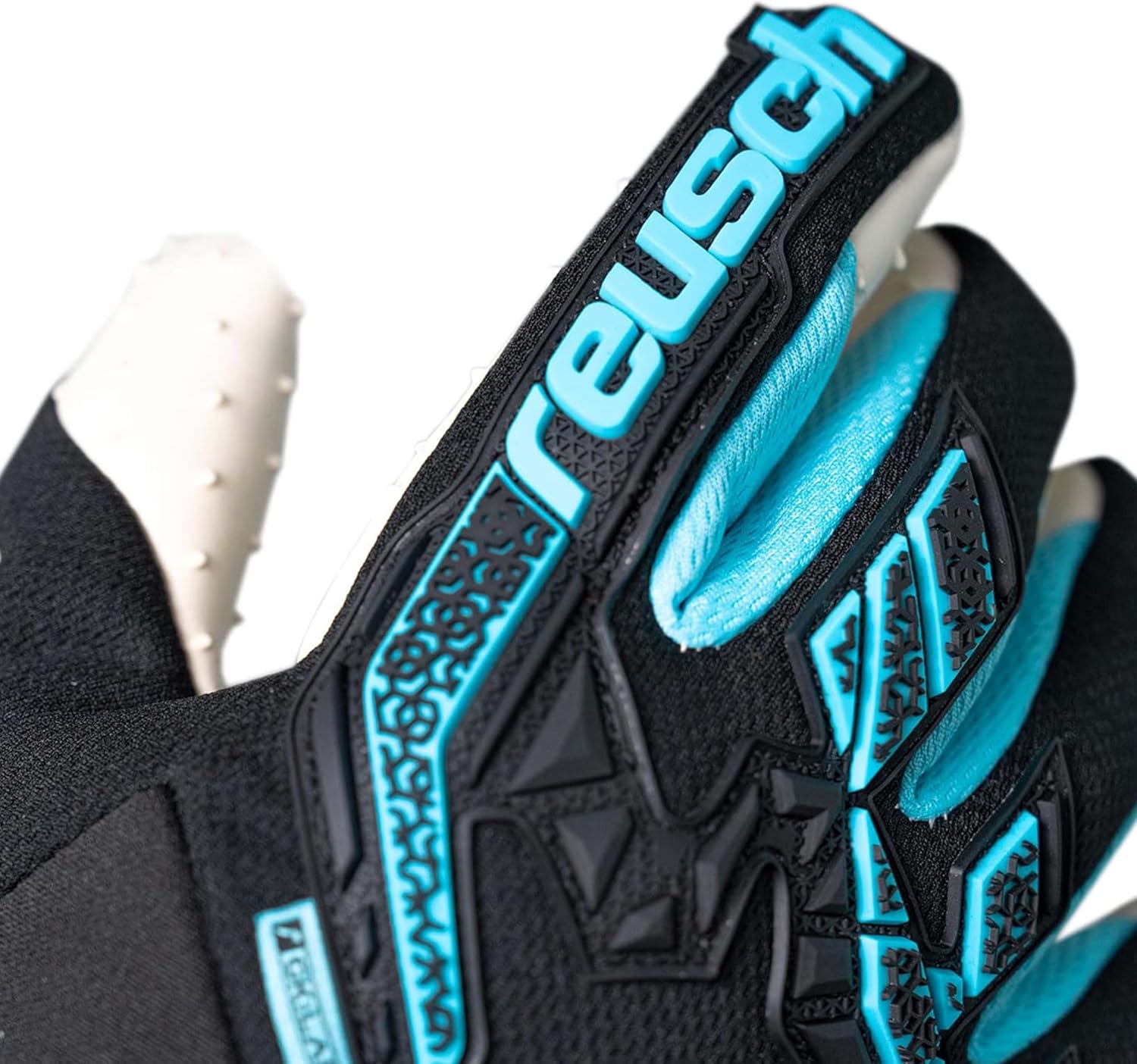 Reusch Attrakt Freegel SpeedBump Strapless Goalkeeper Gloves | Unisex Adult Soccer Goalie Gloves with Grip & Negative Cut