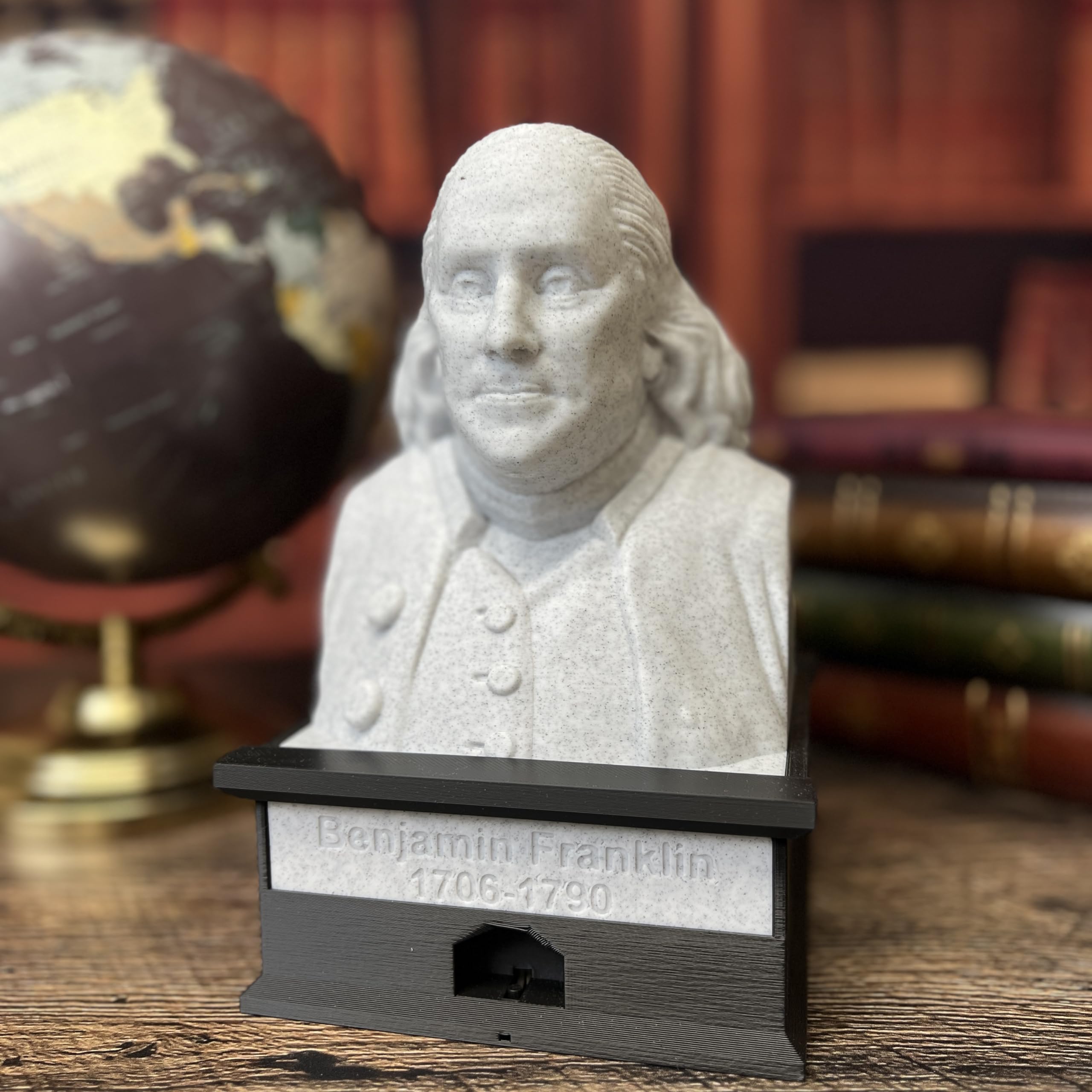 MunnyGrubbers - Benjamin Franklin - Talking Busts - Plastic Collectible Toy - Press The Button for a Quote or Fun Fact - (Marble)
