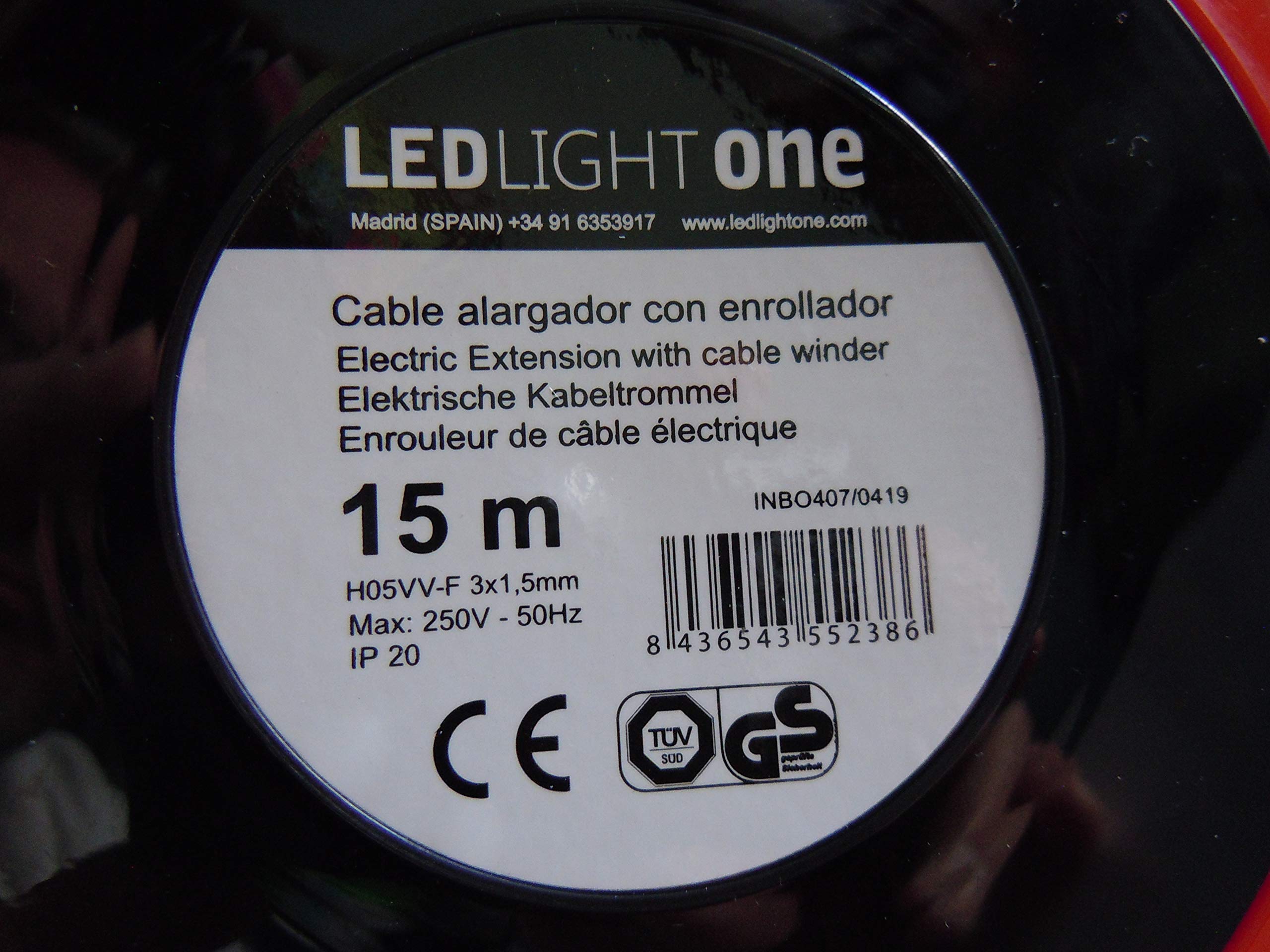 Alargador Eléctrico con Enrollador 15 m, 4 Tomas Schuko, Cable flexible 3G1,5 mm² con Protección Térmica y Seguridad Infantil, Carrete Enrollacable Negro