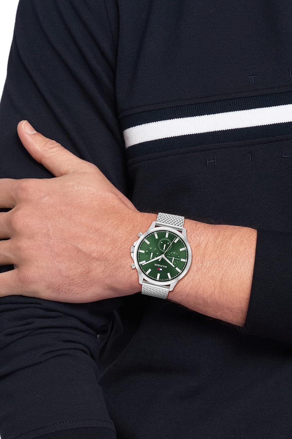 Tommy Hilfiger Orologio Analogico Multifunzione al Quarzo da Uomo con Cinturino in Maglia Metallica in Acciaio Inossidabile Argentato - 1710499 Tommy Hilfiger Orologio Analogico Multifunzione al Quarzo da Uomo con Cinturino in Maglia Metallica in Acciaio Inossidabile Argentato - 1710499