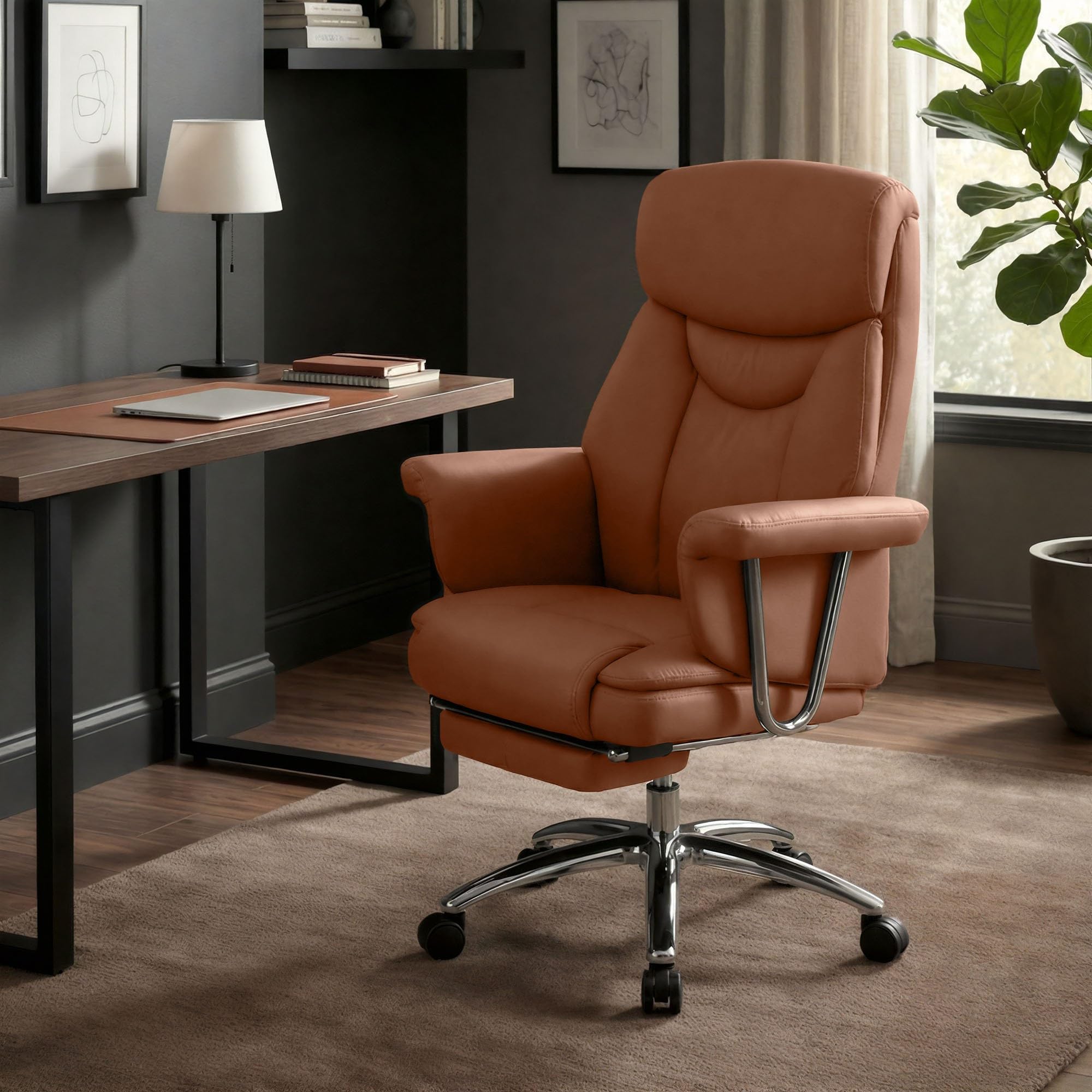 CLP Fauteuil de Bureau Ergonomique avec Repose-Pieds Dahra, Chaise de Bureau rembourree en Cuir veritable, pivotant, Hauteur reglable, Charge 135 kg | Couleur Marron