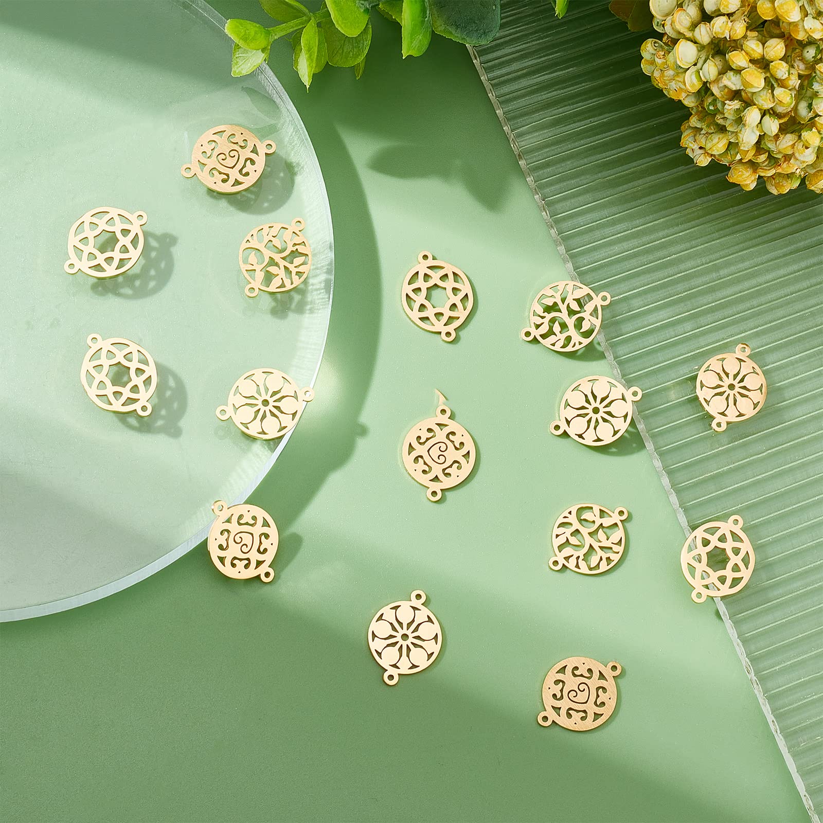 SUNNYCLUE 60 Connettori Floreali In Lega Per Gioielli Fai Da Te – 10 Stili Vintage 4 Colori – Ciondoli A Forma Di Fiore