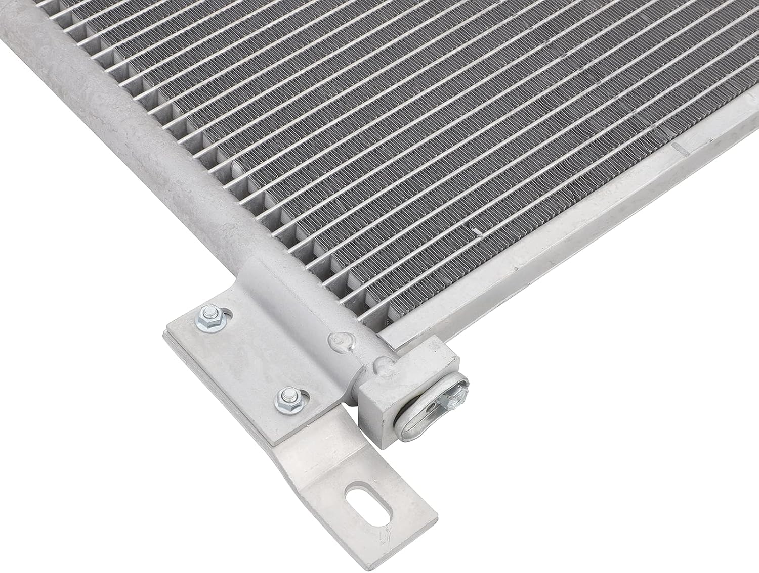 A/C AC Condenser Compatible with 1997-2003 for Kenworth T2000 Base 10.8L 2000-2002 for Kenworth T2000 Base 5.9L 2002 for Kenworth T800 Base 5.9L Replaces 4866845008 501344595 160128 1514022