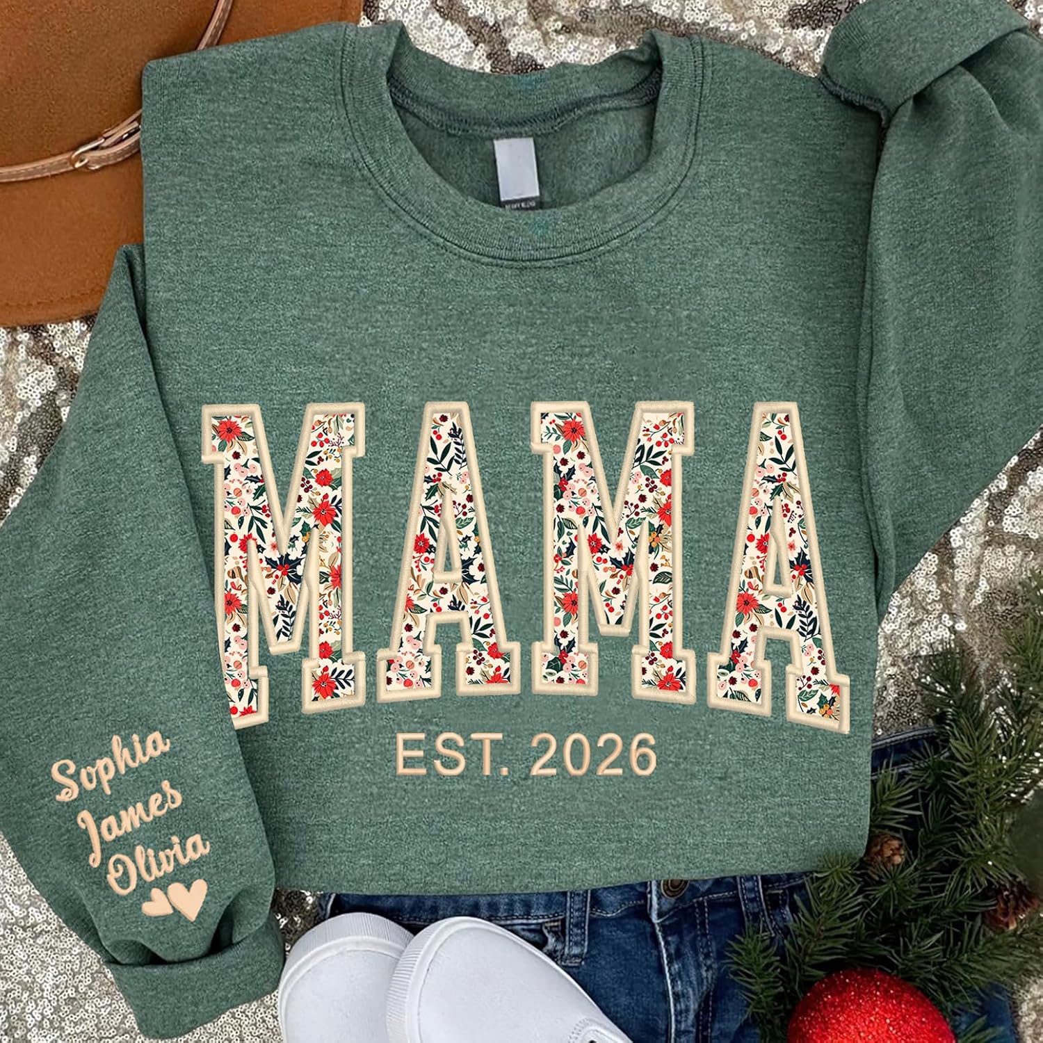 NAZENTI Personalized Floral Applique Embroidery Mama Sweatshirt, Custom Grandma Sweatshirt, Mama Gifts Christmas Mother's Day - Image 2
