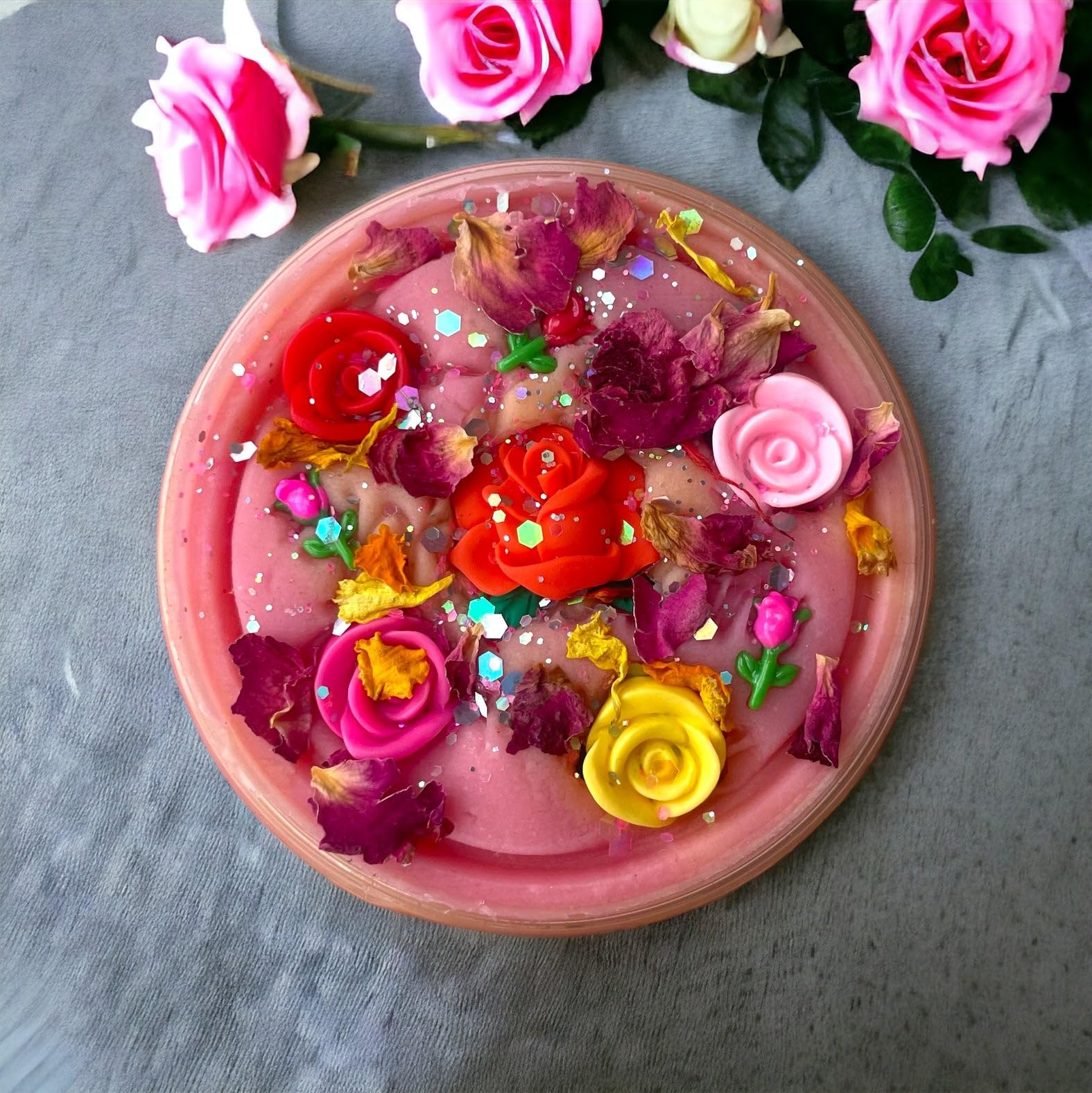 Sadie’s Rose Garden 130g Scented Playdough Pot