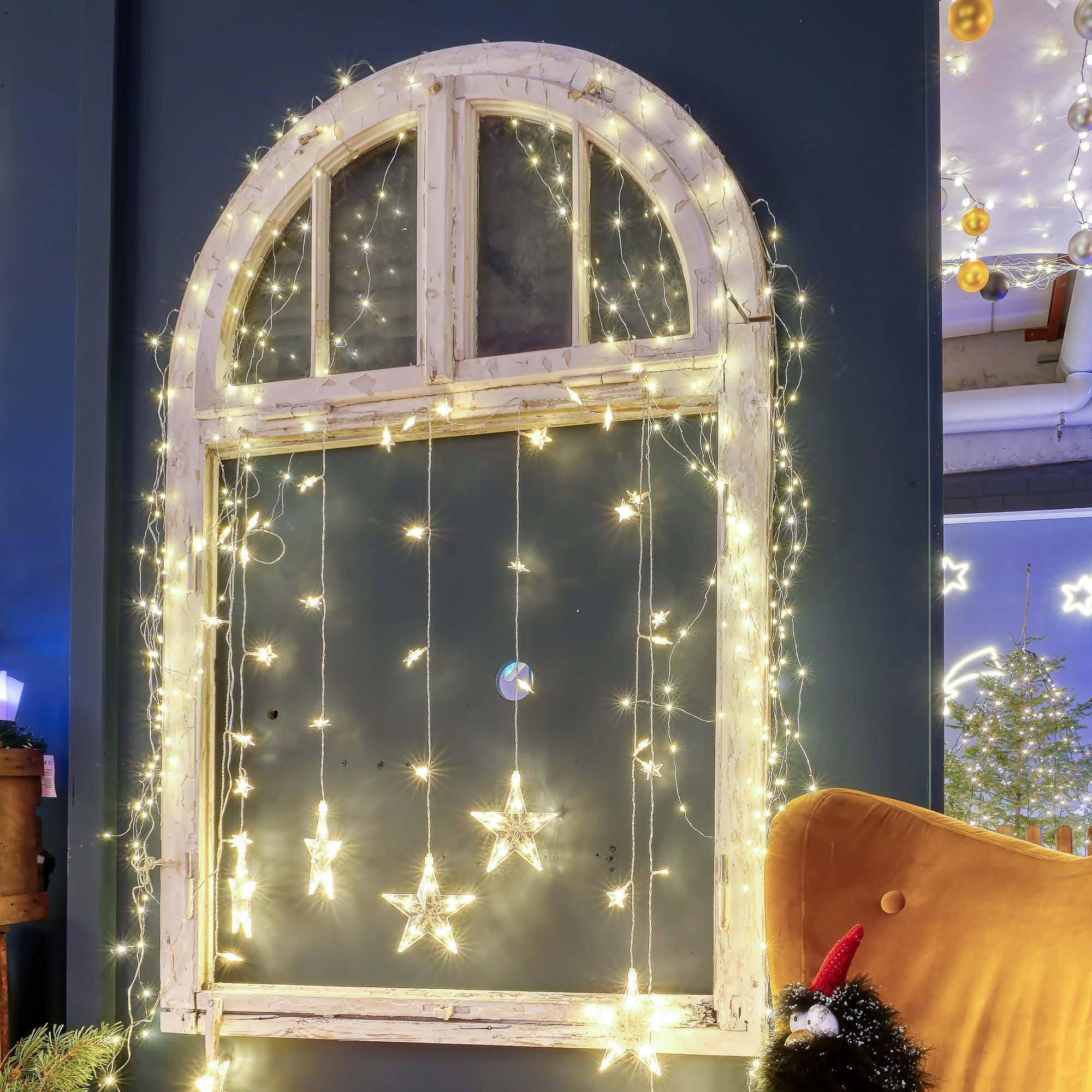 Hellum tenda luminosa interno con 137 LED e 42 stelle luminose, 7 fili, catena luminosa 1,00 m, luce bianco caldo, decorazione natalizia, tenda finestra <59 lm 576351