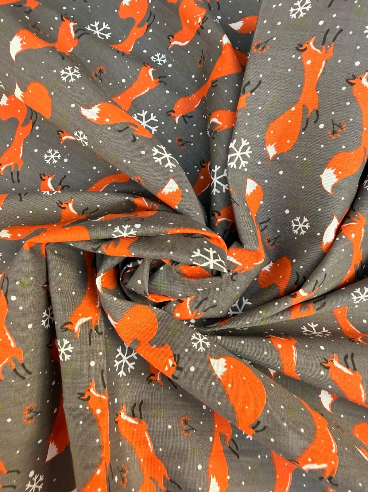 Christmas Polycotton Fabrics - Sold per metre/Half metre by Simply Sew Crafty™ - Reindeers Snowflakes Sausage Dogs (Orange Foxes on Grey, 1 Metre)