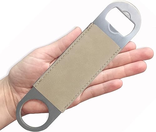 Miniatura 9 de LaserGram Abrebotellas, balón de fútbol, grabado personalizado incluido (cuero sintético, negro y dorado)