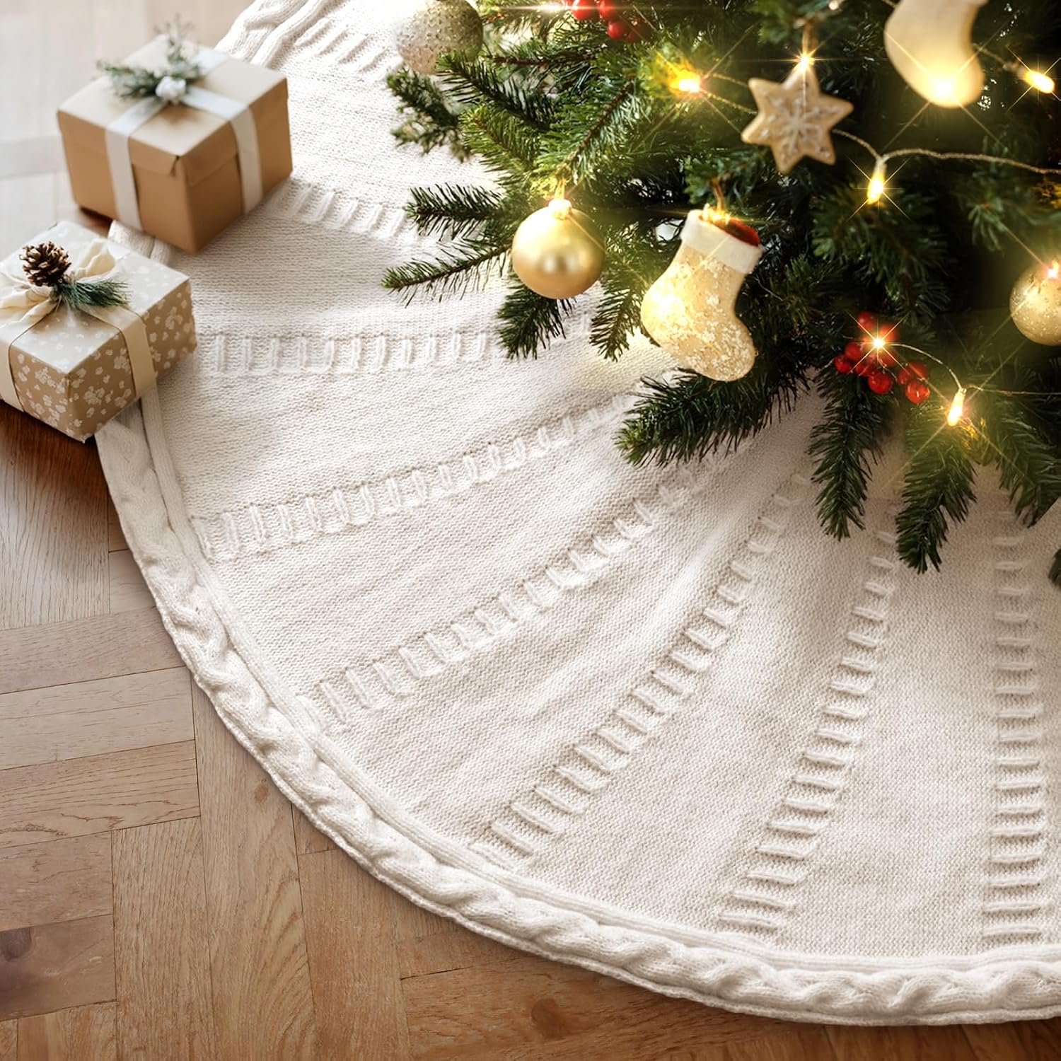 Lanpn Knitted Christmas Tree Skirt 60 inch, Cable Knit Xmas Tree Skirt Rustic Christmas Tree Mat for Extra Large Artificial Trees Farmhouse Winter Home Party Holiday Indoor Xmas Decor (Beige, 150cm)