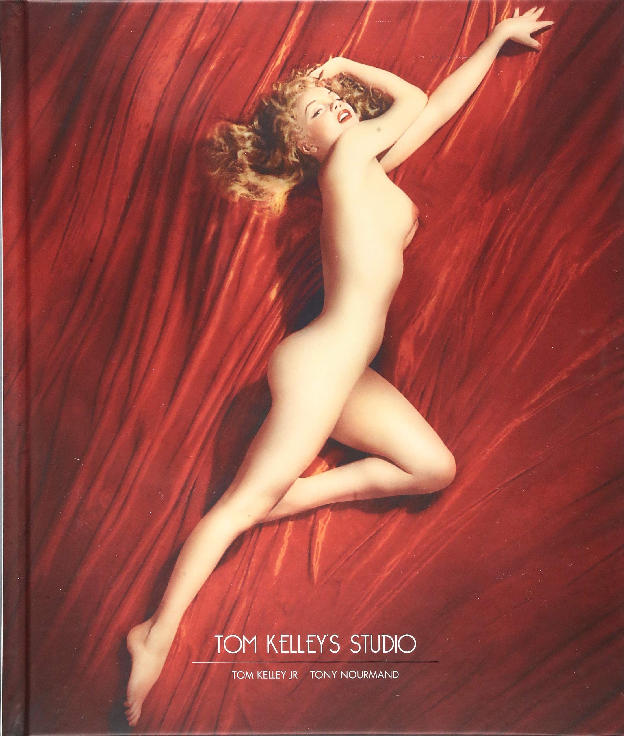 Tom Kelley's Studio by Tony Nourmand HARDBACK 9781909526037