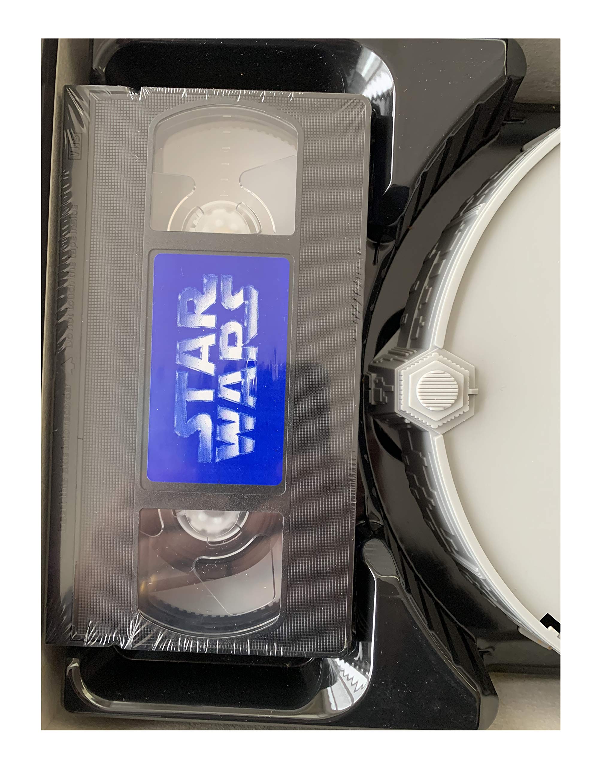 Amazon.com: Parker Brothers Star Wars Interactive Video Board Game